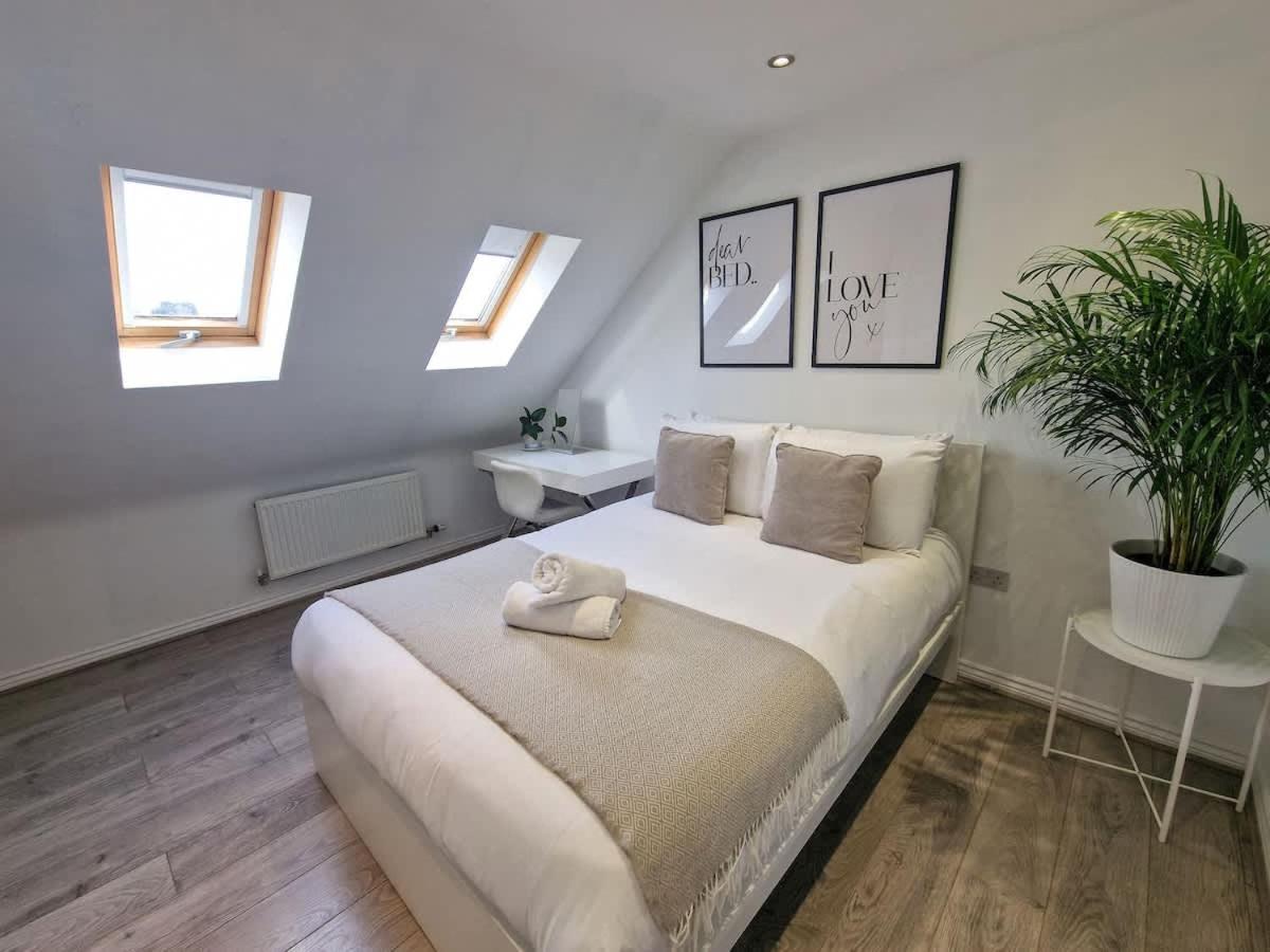 3 Bedroom Near Centre By Superhost Holiday home Manchester