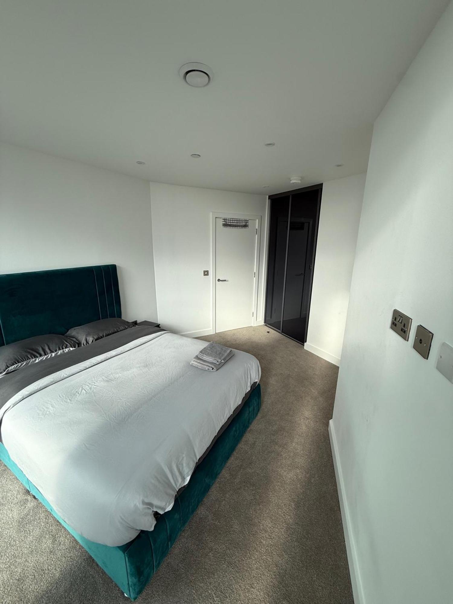 3 Bedroom In The Centre Of Deansgate New Build