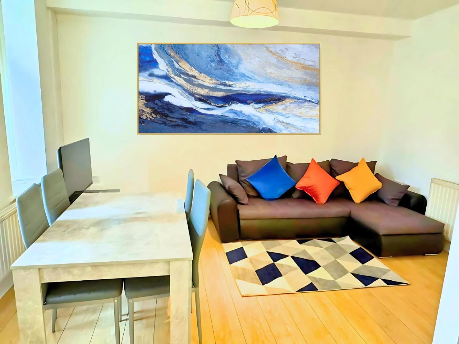 Elite With Free Parking Apartment Manchester