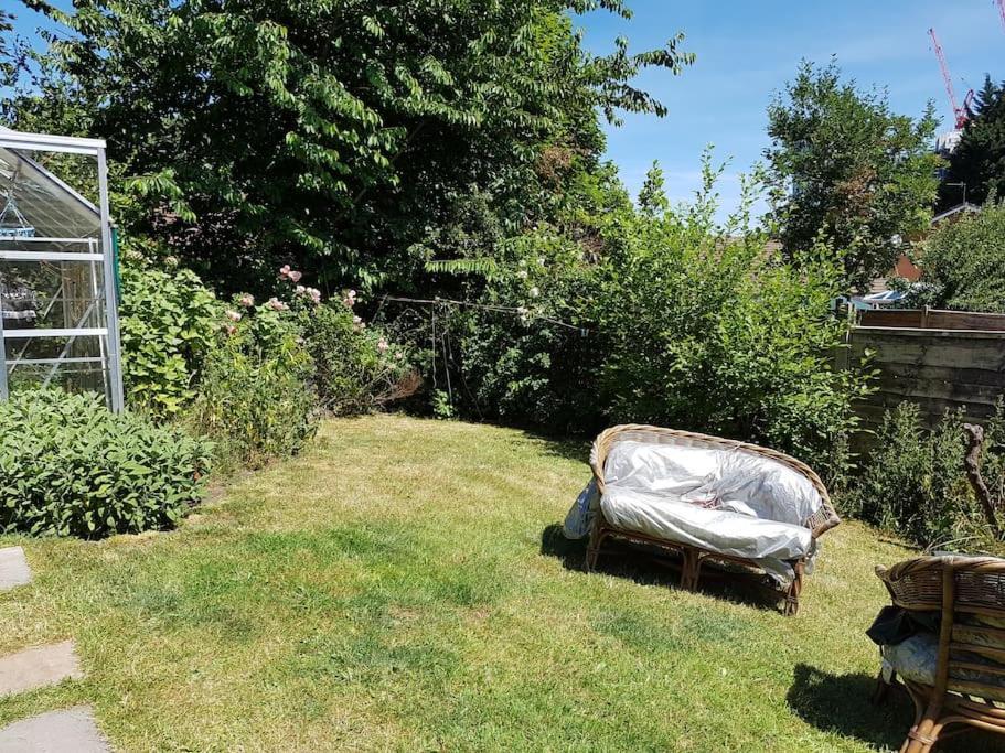 Vakantiehuis An Oasis Of Calm Next To M'cr Centre + Parking Manchester