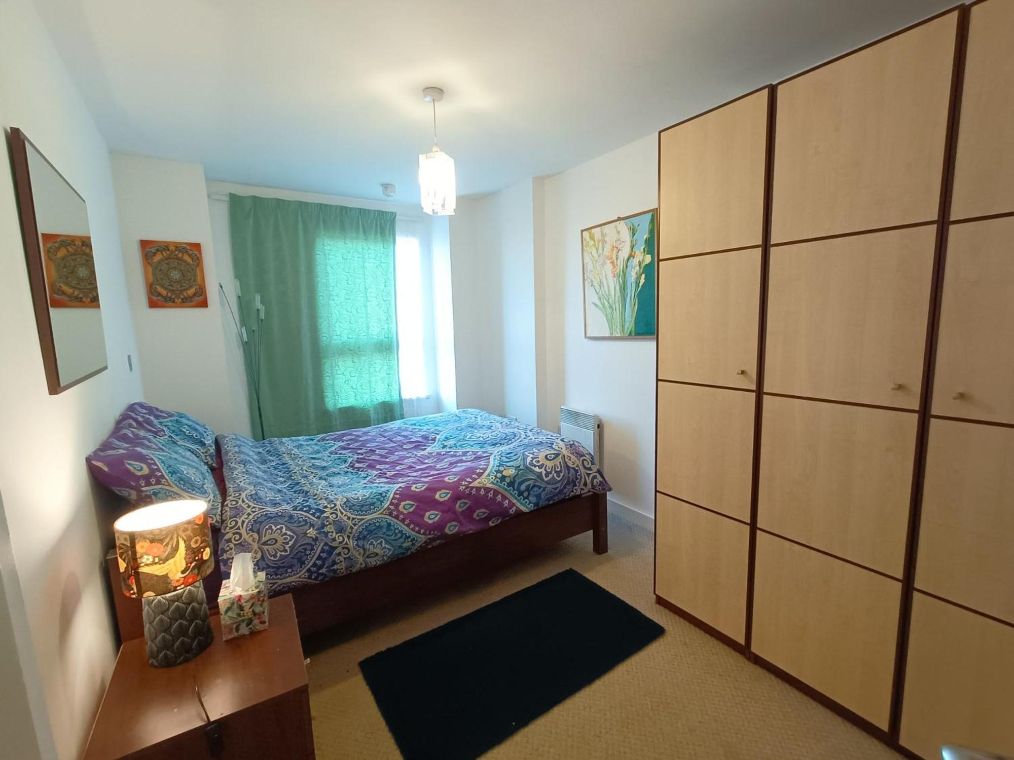 Apartmentsleeps5-balcony-petfriendly-aoarena-heatonpark-onstreetparking * Manchester