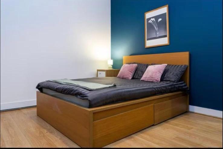 High-floor 2br In Heart