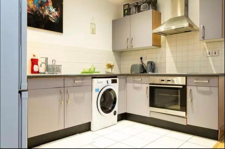 Apartment High-floor 2br In Heart *