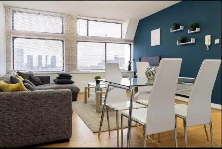 High-floor 2br In Heart Manchester