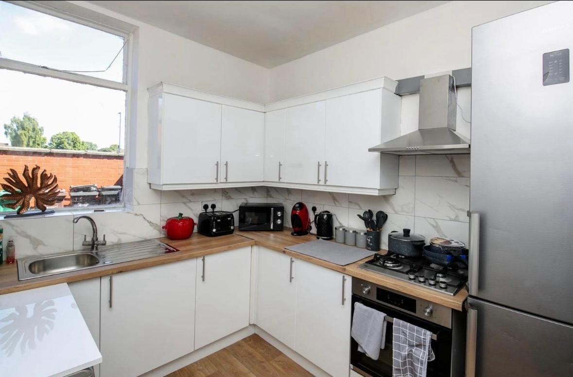 2 Min Walk Etihad Stadium & Coop Arena - 3br, Free Parking * Manchester