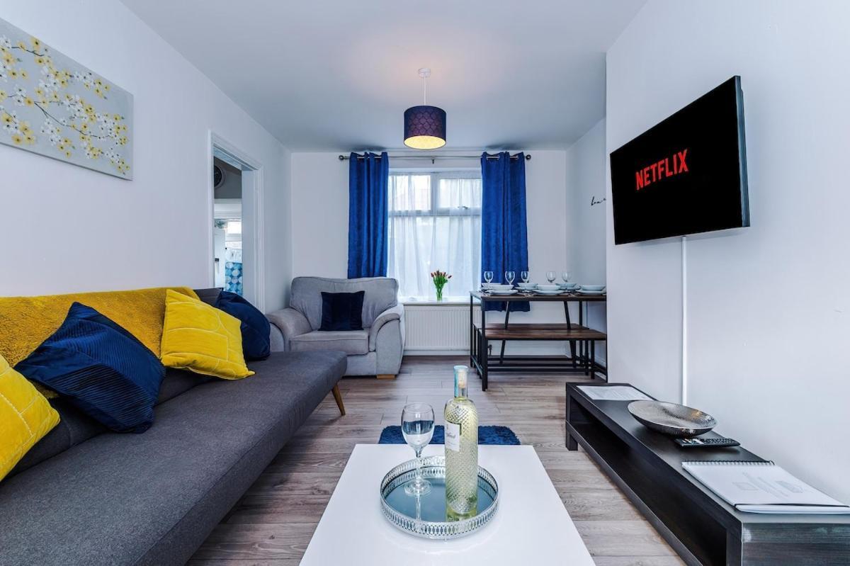 The Stadium Retreat Holiday home Manchester