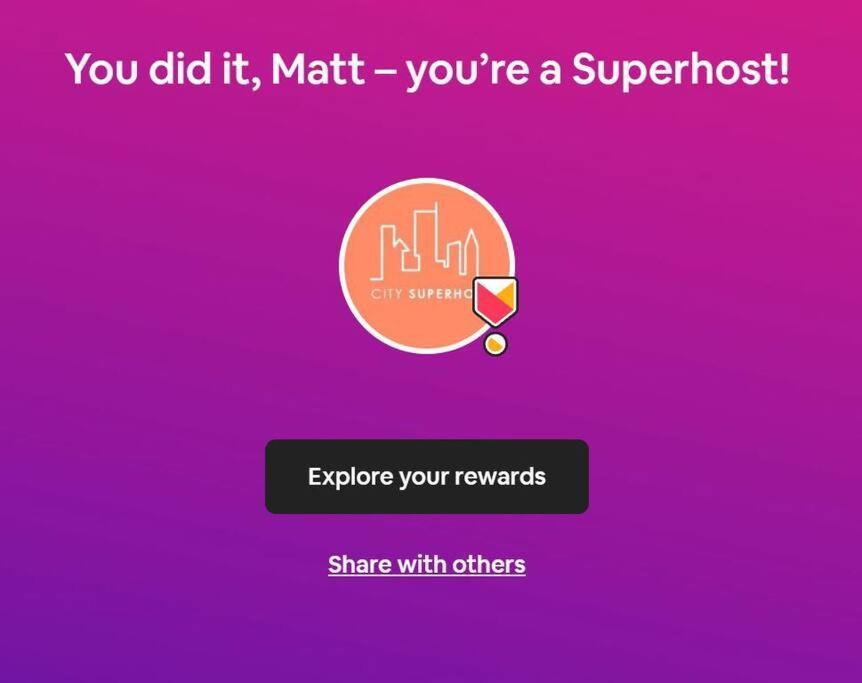 Superhost - Beautiful Canal Facing Manchester