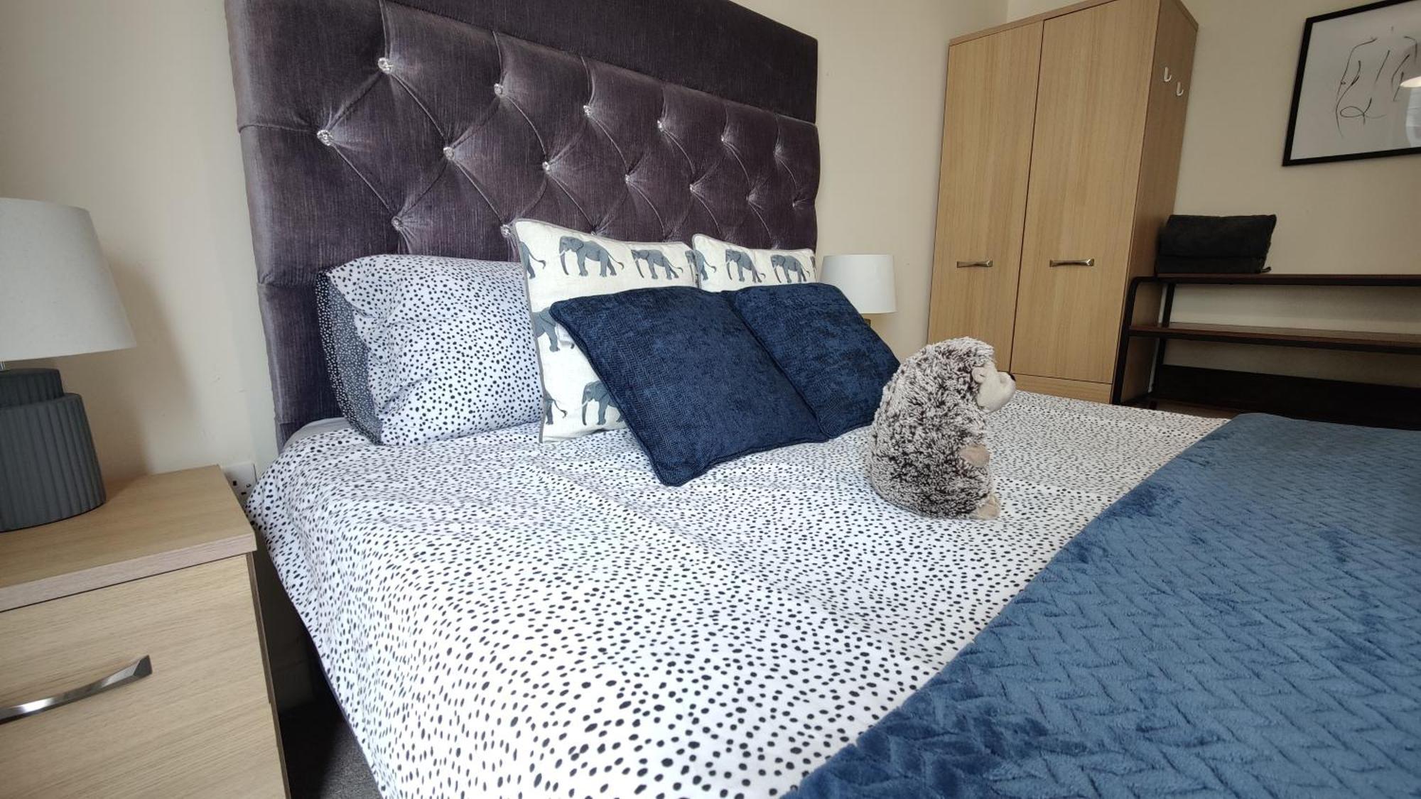 Apartment Comfort 2 Bedrooms 2 Bathrooms - Walks To Ao Arena, Shopping & Business Centre In Minutes *