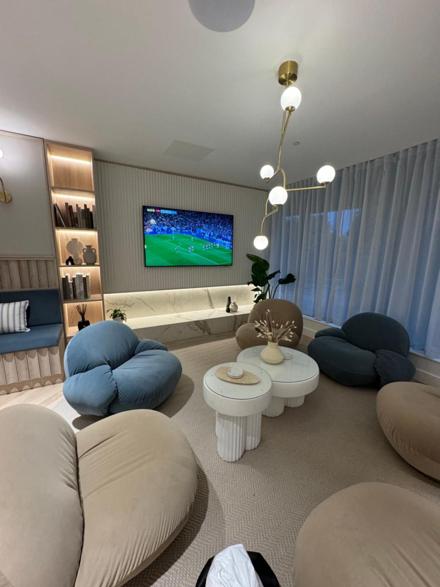 3 Bedroom Penthouse In The Centre Deansgate New Build High Floor Apartment Manchester