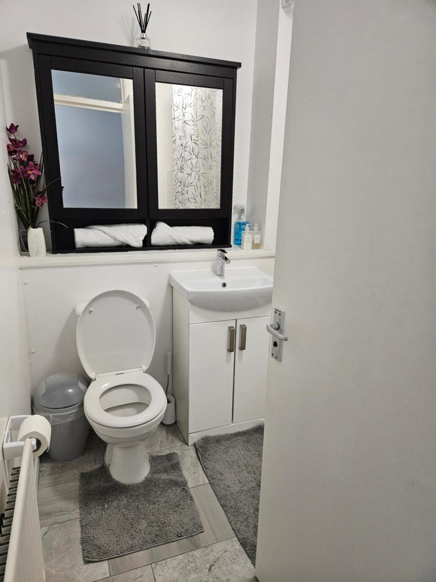 Entire Rental, Easy Reach To Etihad Stadium Appartement