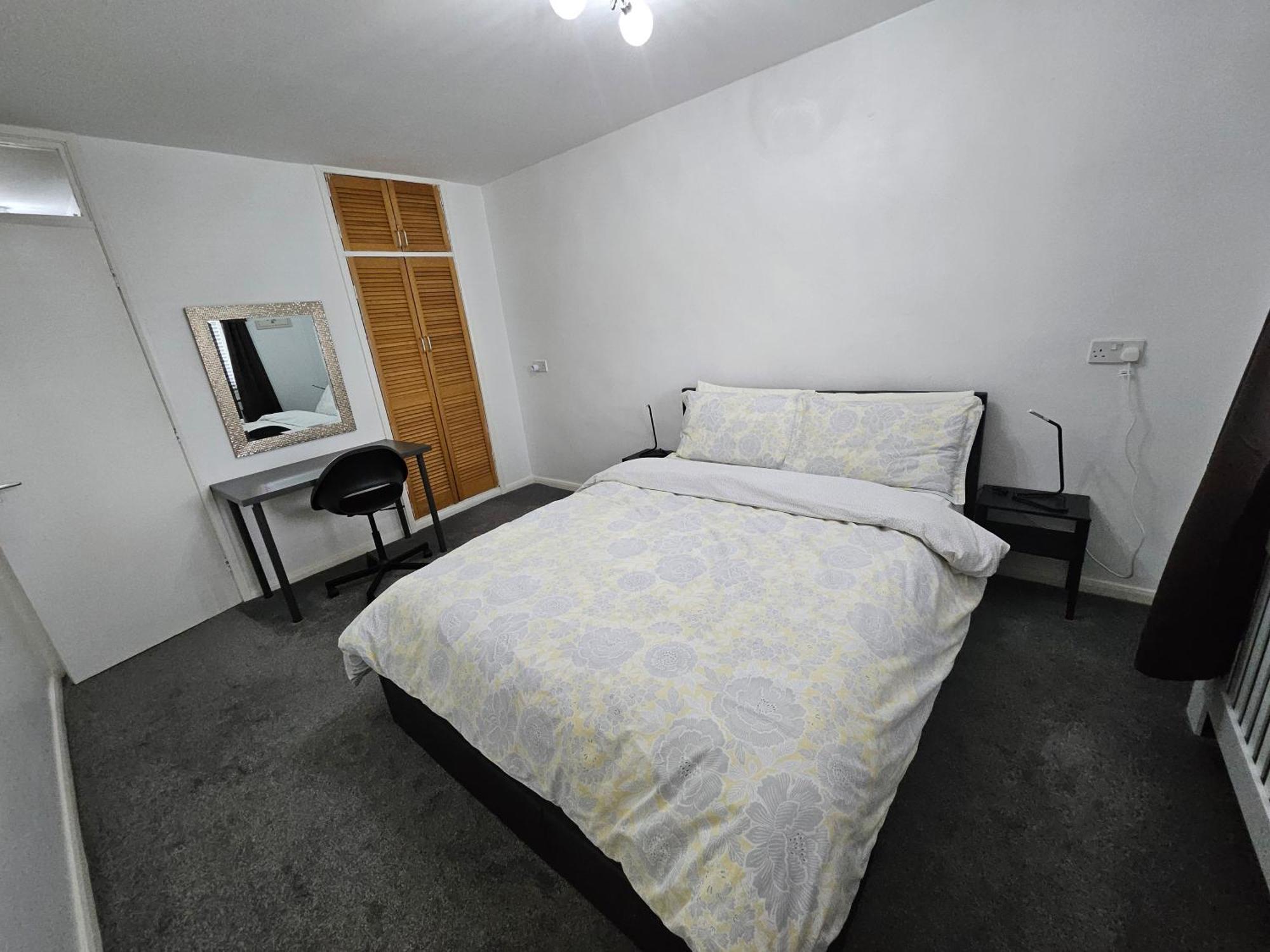 Entire Rental, Easy Reach To Etihad Stadium Appartement