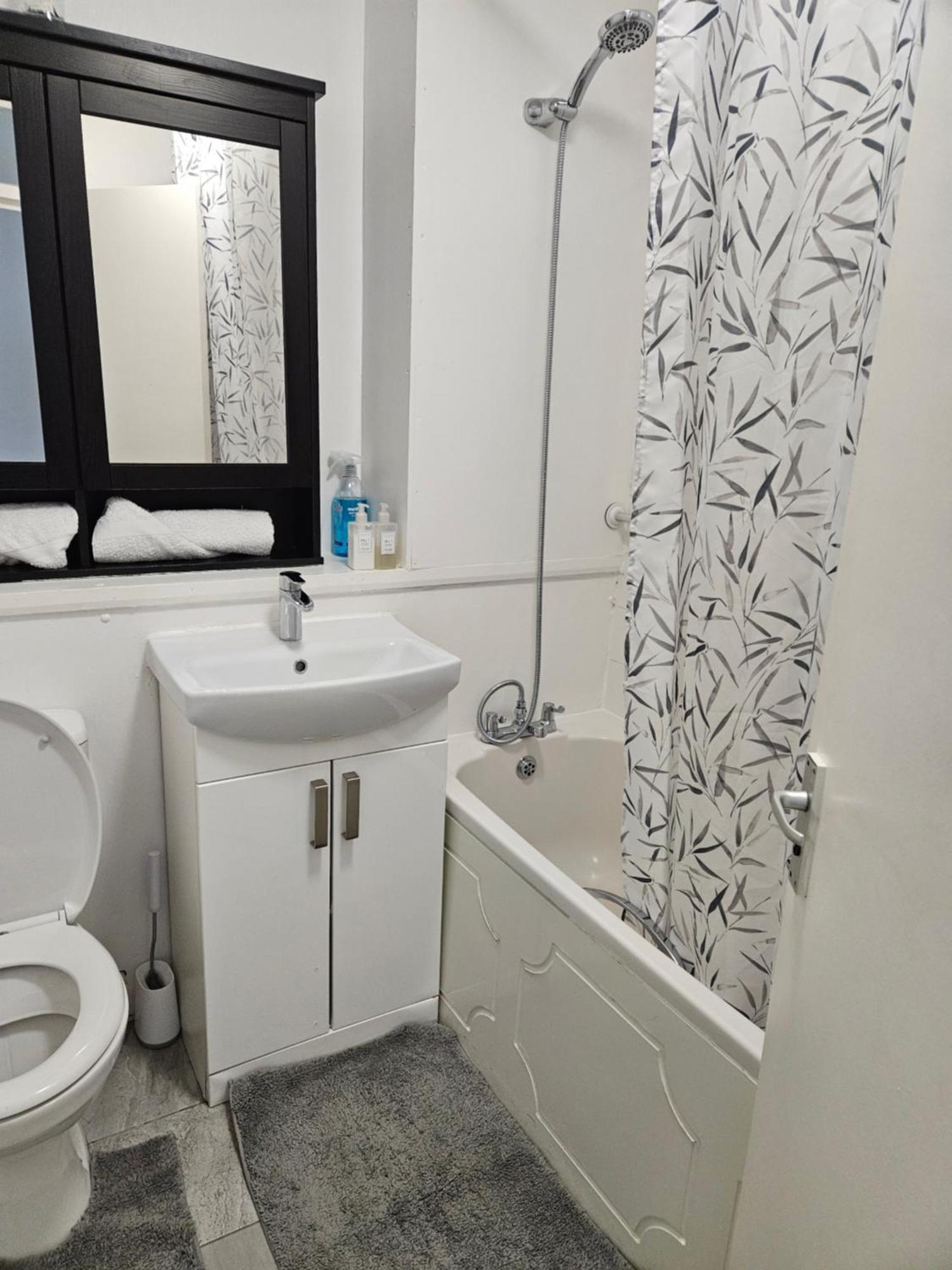 Entire Rental, Easy Reach To Etihad Stadium Appartement *