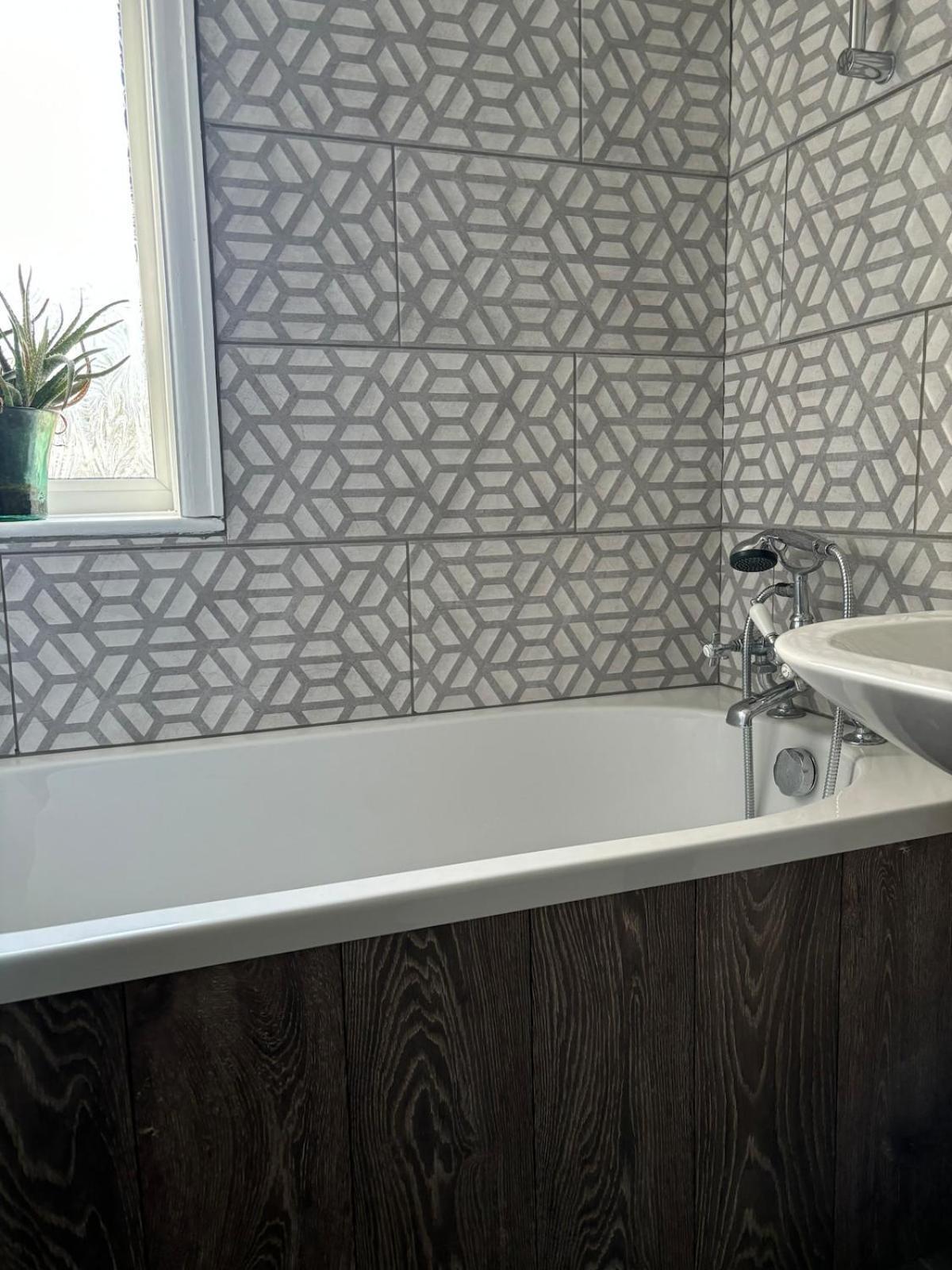 Blackley Rustic Gem A Suburb Hideaway Holiday home