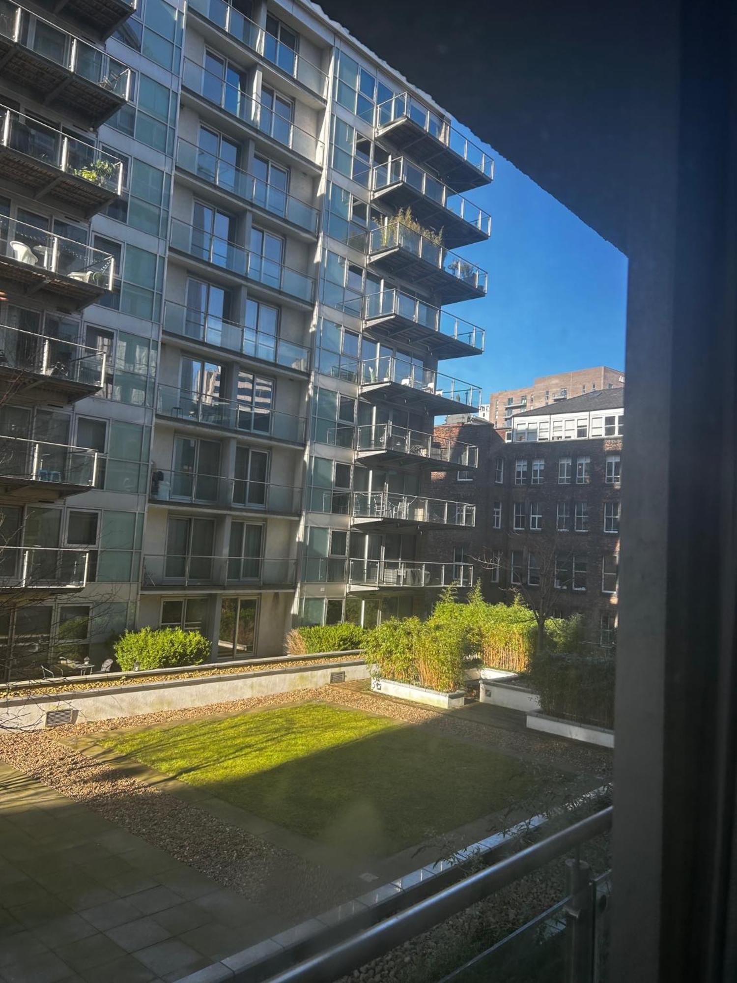 Apartment Salford Lux *