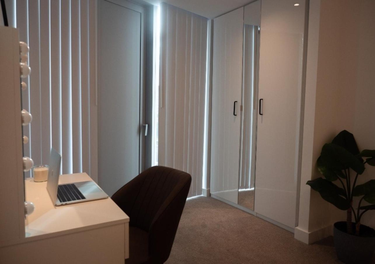 Luxurious Flat In Apartment Manchester