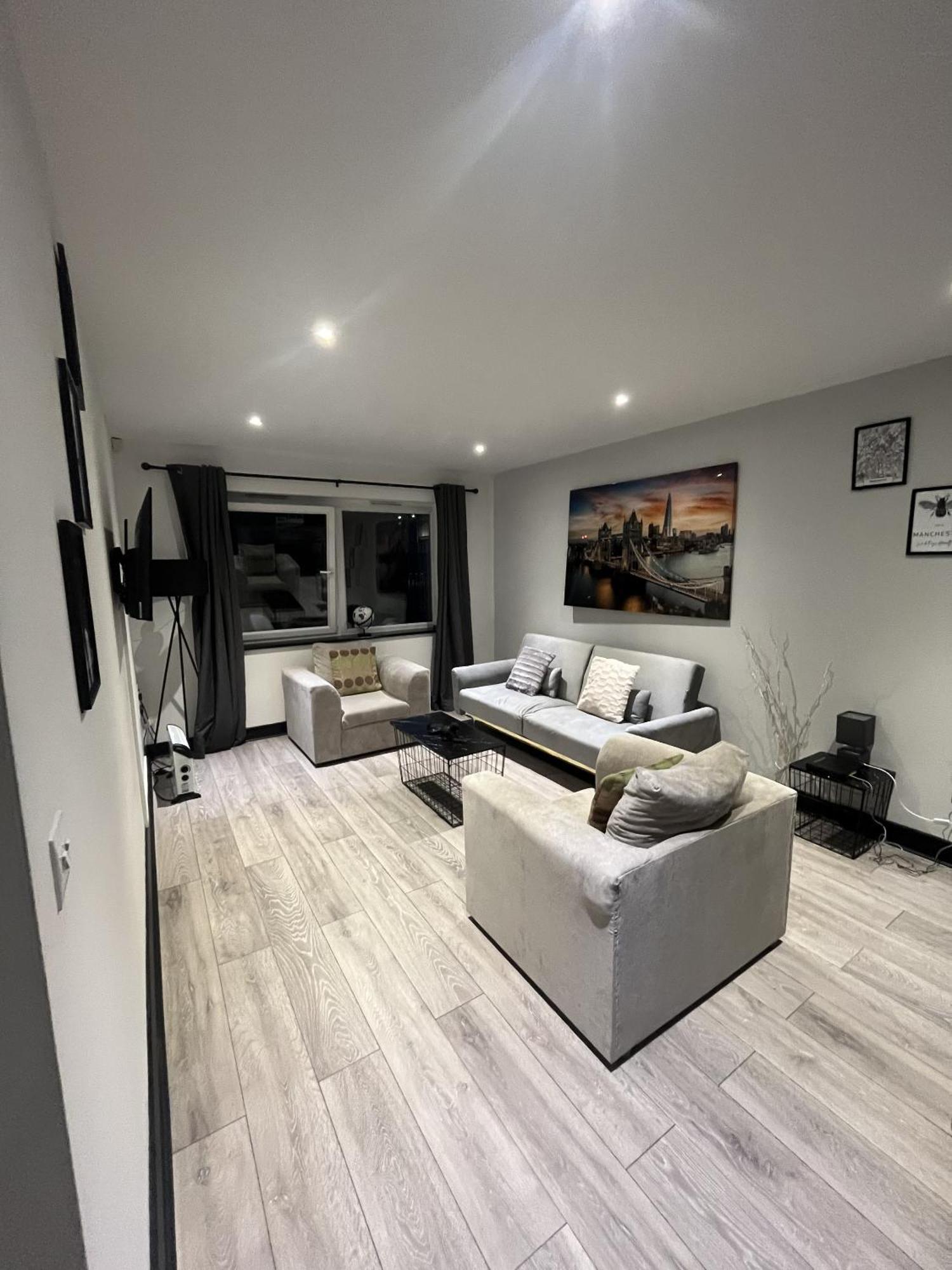 Apartment Suite-dreamz-mcr Manchester