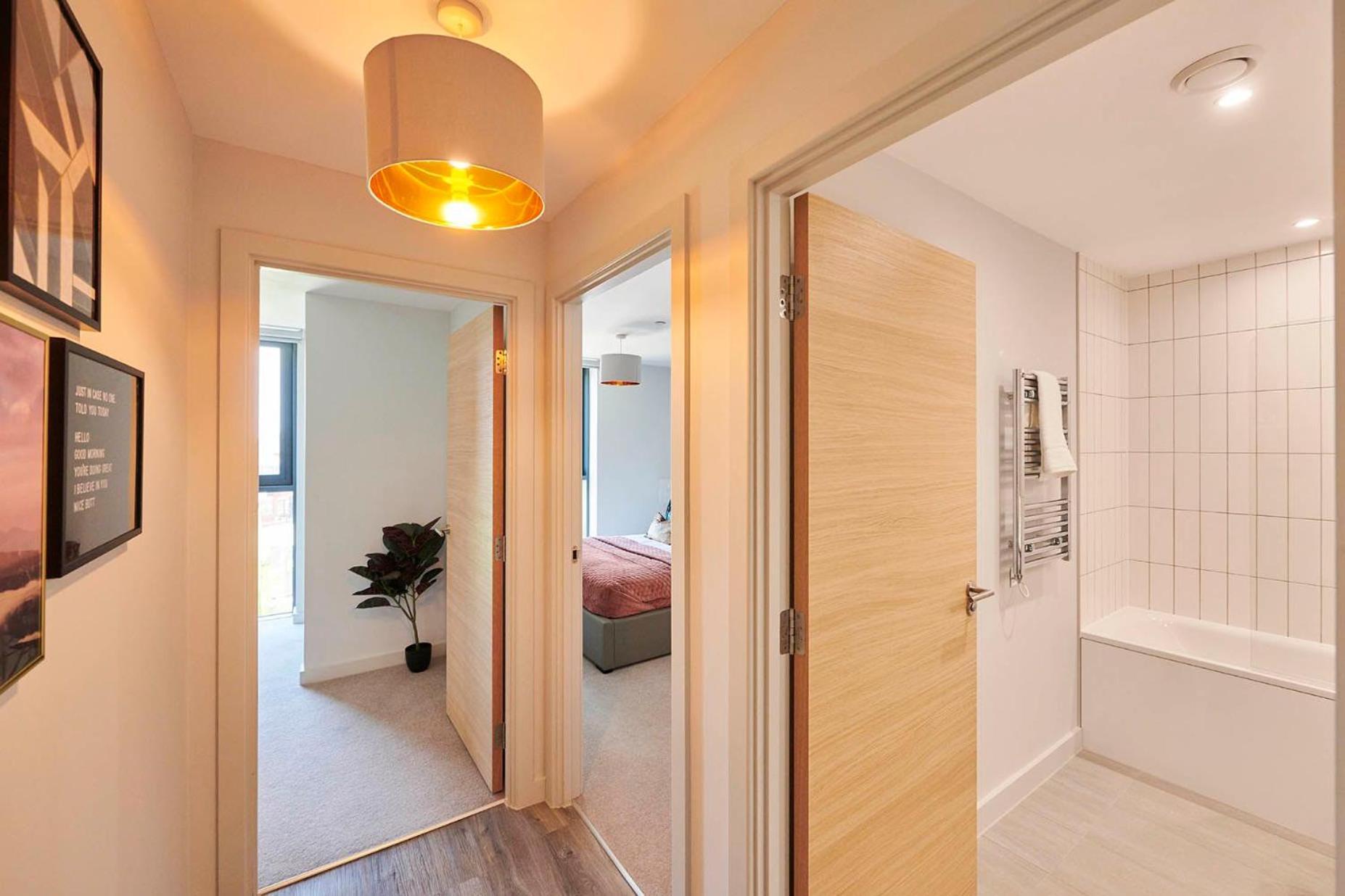 Chic And Spacious In The Heart Of Salford