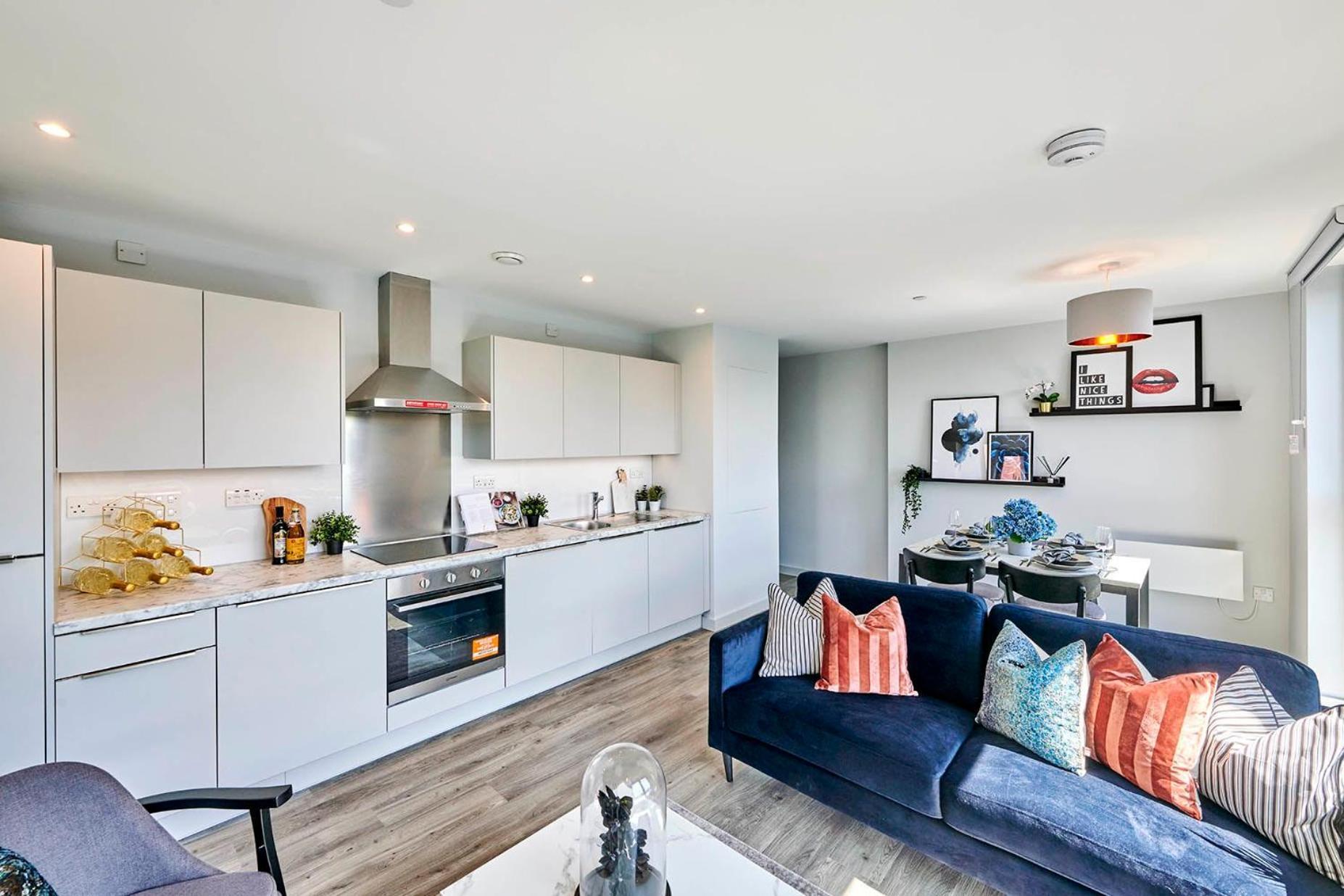 Chic And Spacious In The Heart Of Salford *