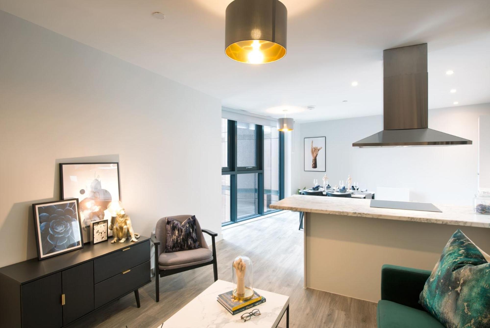 Chic And Spacious In The Heart Of Salford
