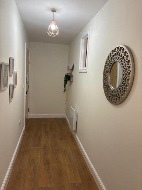 Cosy, 2 Bed Flat Parking
