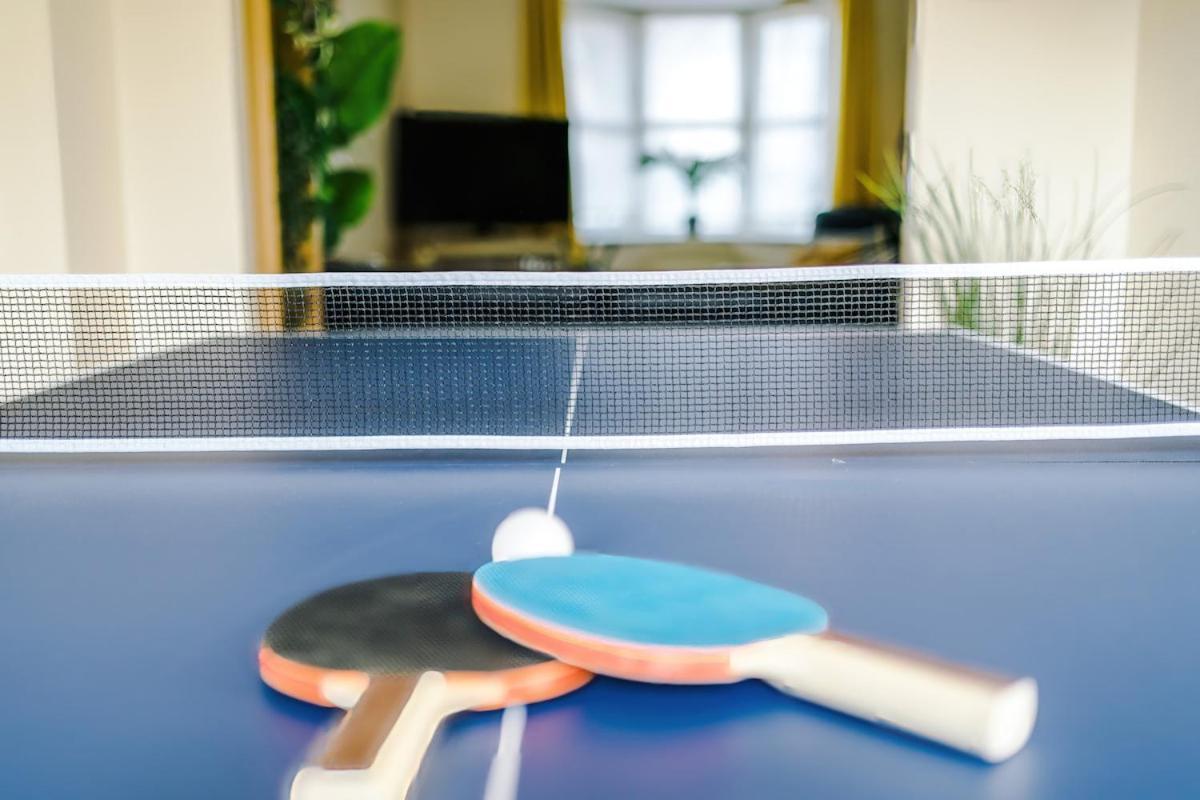 Cozy 3 Bed With Ps4 And Parking By Vista Short Lets Manchester
