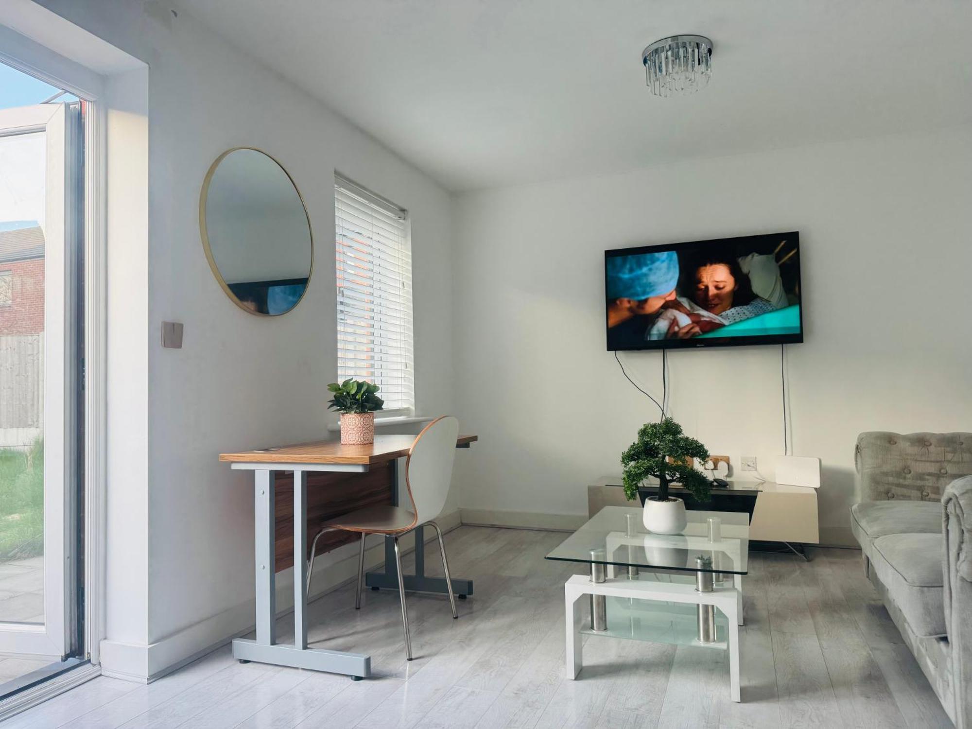 Modern Lux New Built Double * Manchester