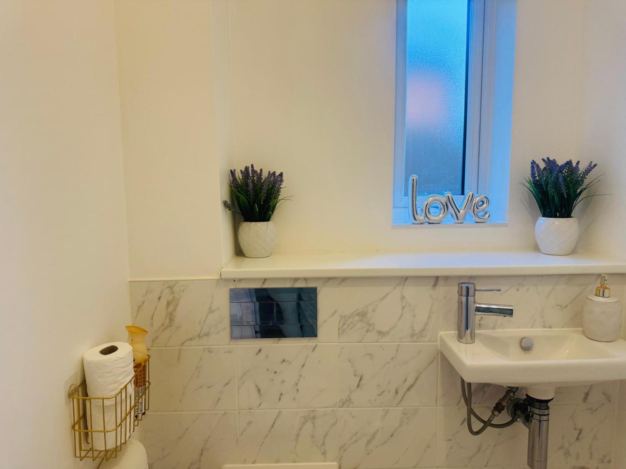 Modern Lux New Built Double Manchester