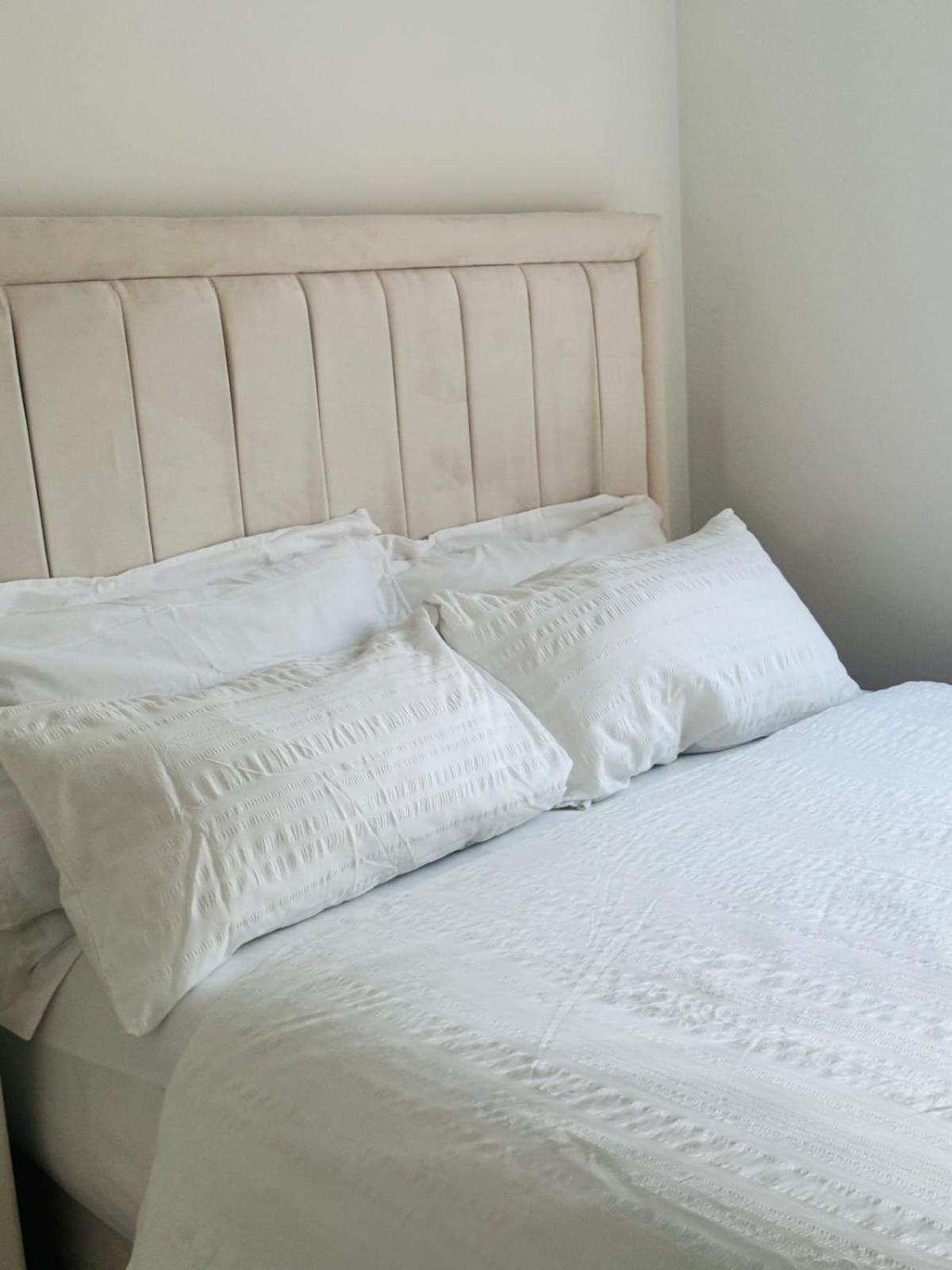 Modern Lux New Built House In Ancoats Free Wifi Parking Holiday home *