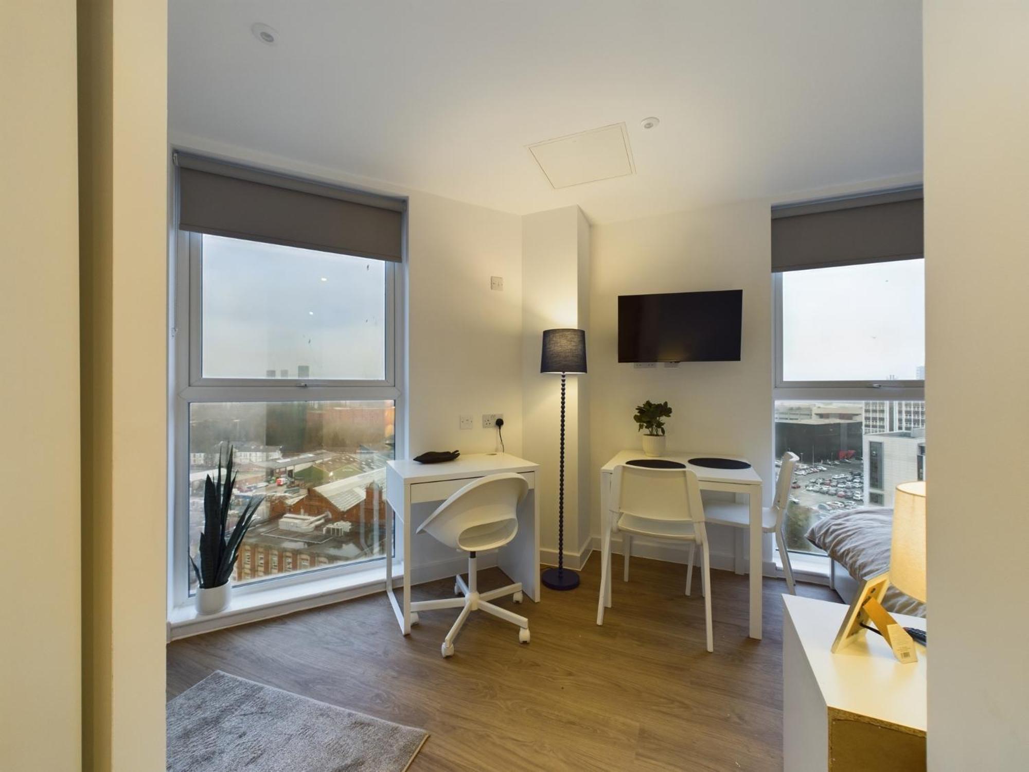 Apartment Charming Type In Cheltenham