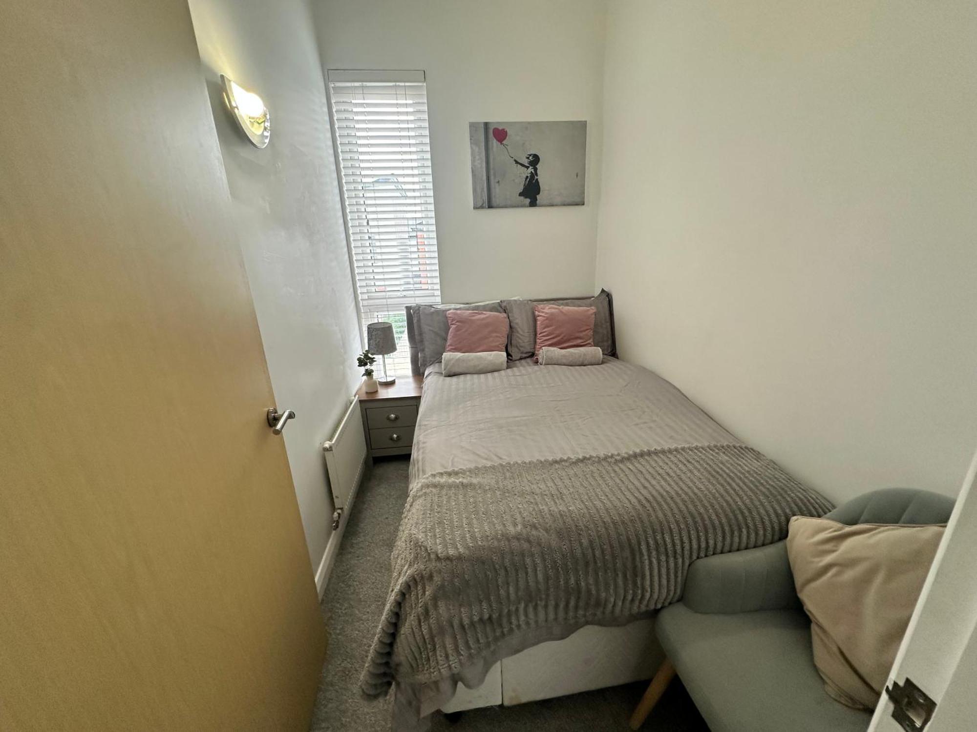 6 Guests- 3 Bedroom House Mcr Ao & Etihad Parking & Wi Fi * Manchester