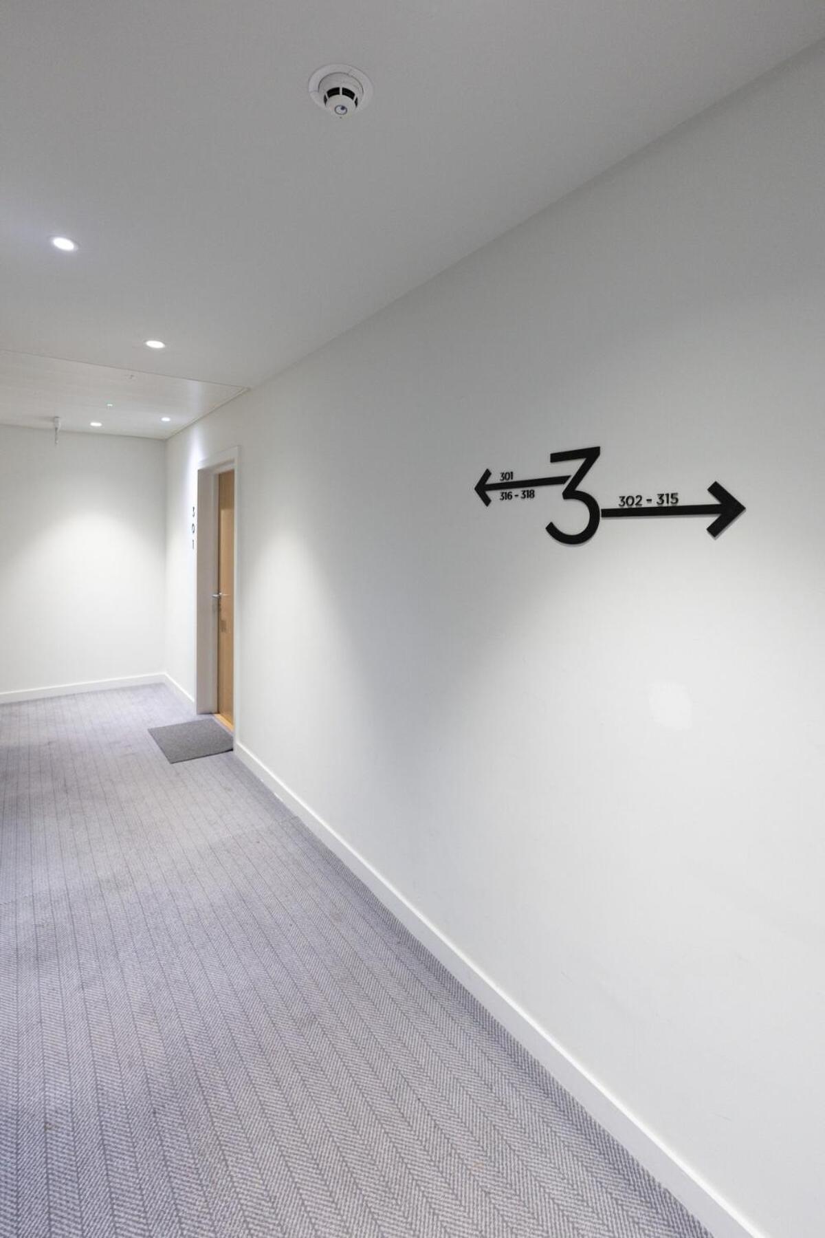 Park View 3 Bed Ensuite Apartment Only 5 Min Walk To Arndale Apartment