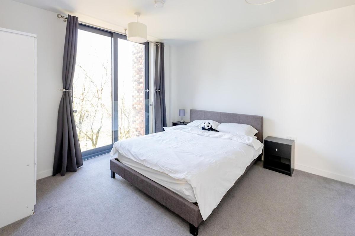 Apartment Park View 3 Bed Ensuite Apartment Only 5 Min Walk To Arndale Manchester