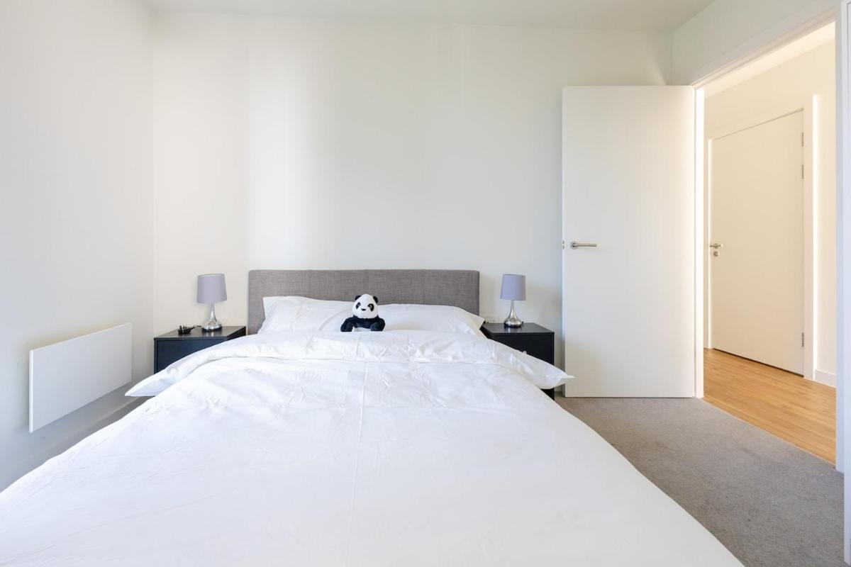 Park View 3 Bed Ensuite Apartment Only 5 Min Walk To Arndale Apartment Manchester