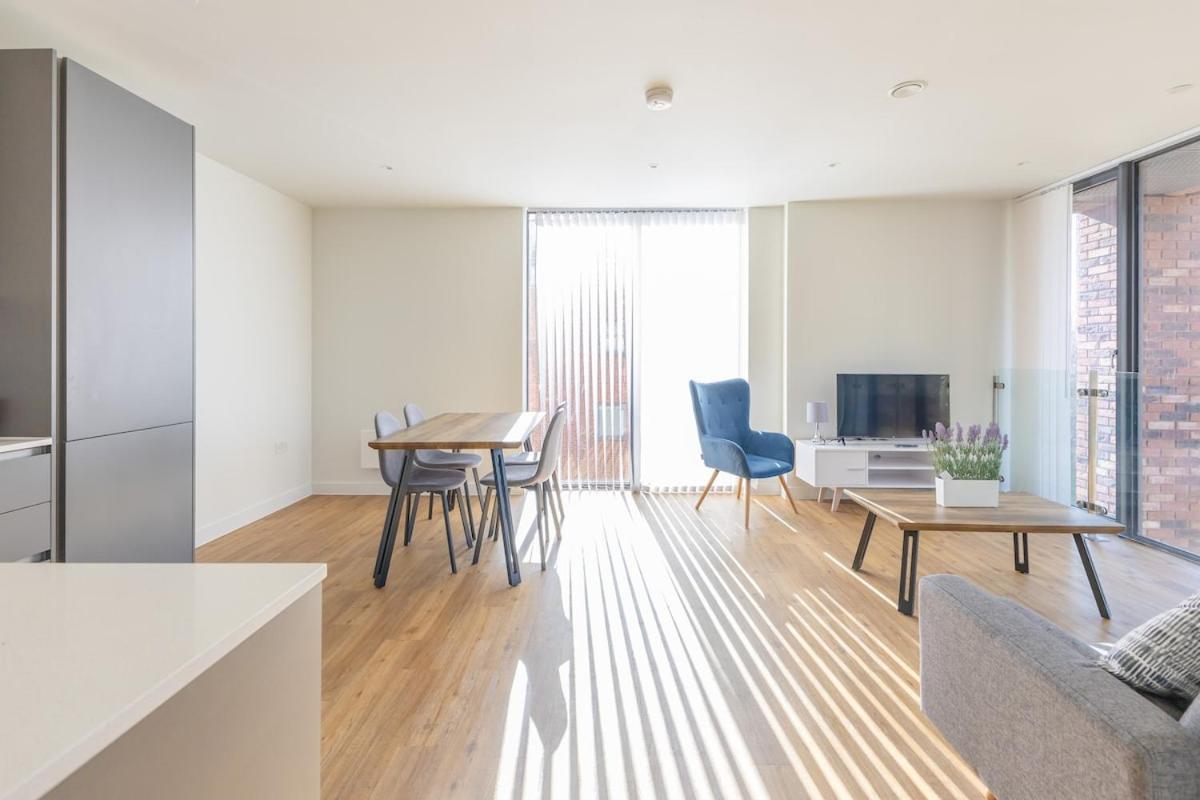 Apartment Park View 3 Bed Ensuite Apartment Only 5 Min Walk To Arndale