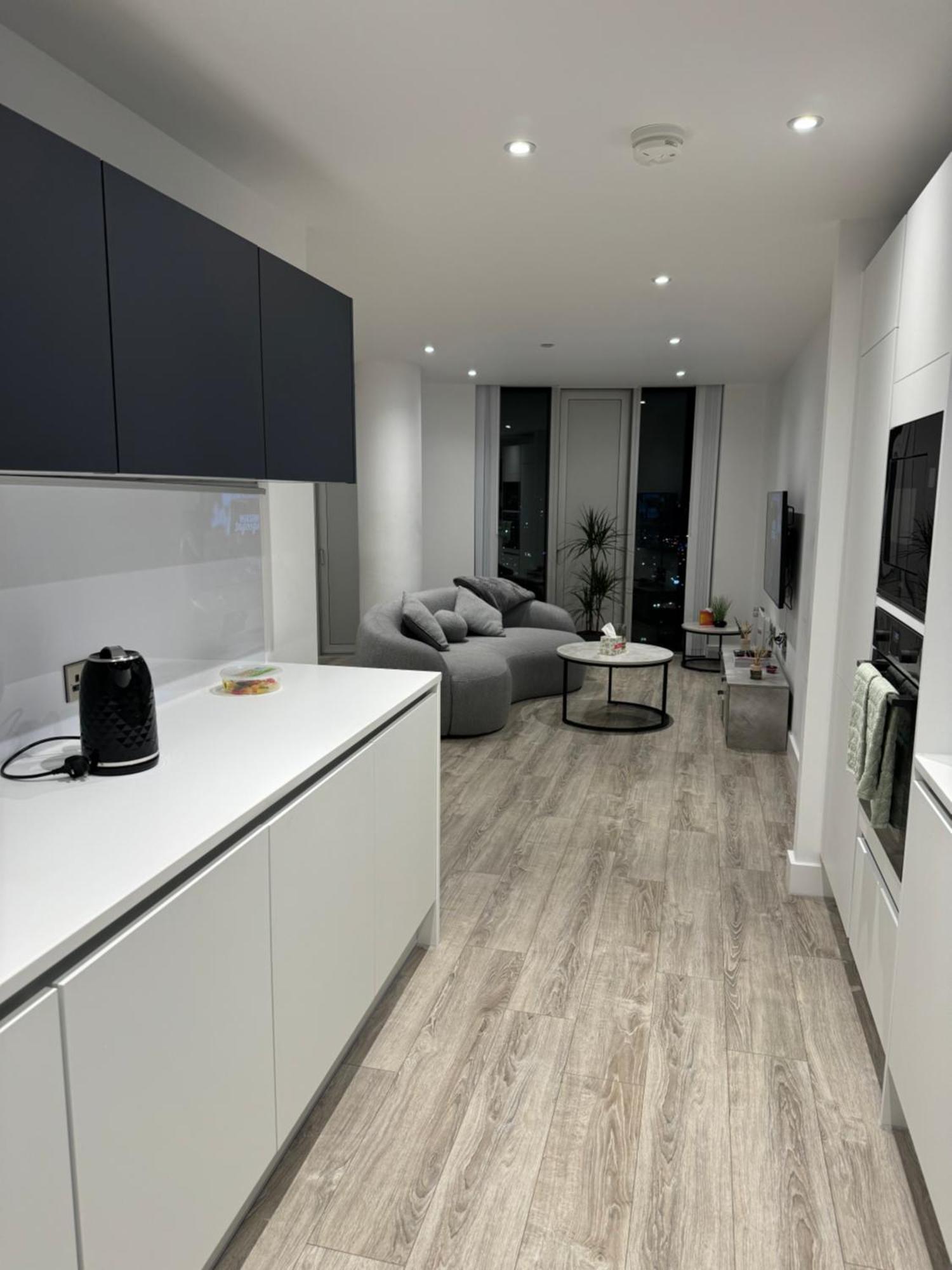3 Bedroom Penthouse In The Centre Deansgate New Build High Floor * Manchester