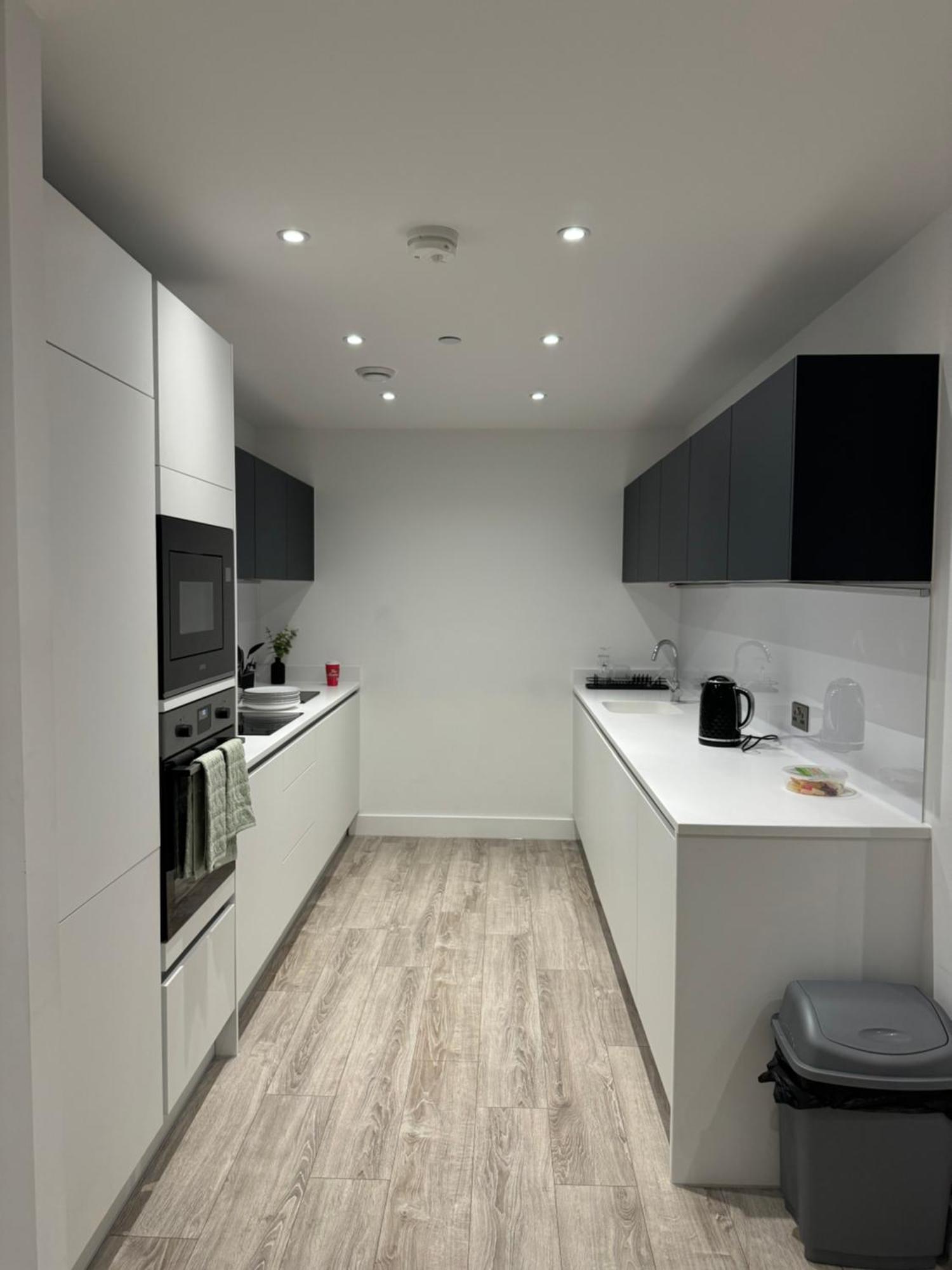 3 Bedroom Penthouse In The Centre Deansgate New Build High Floor