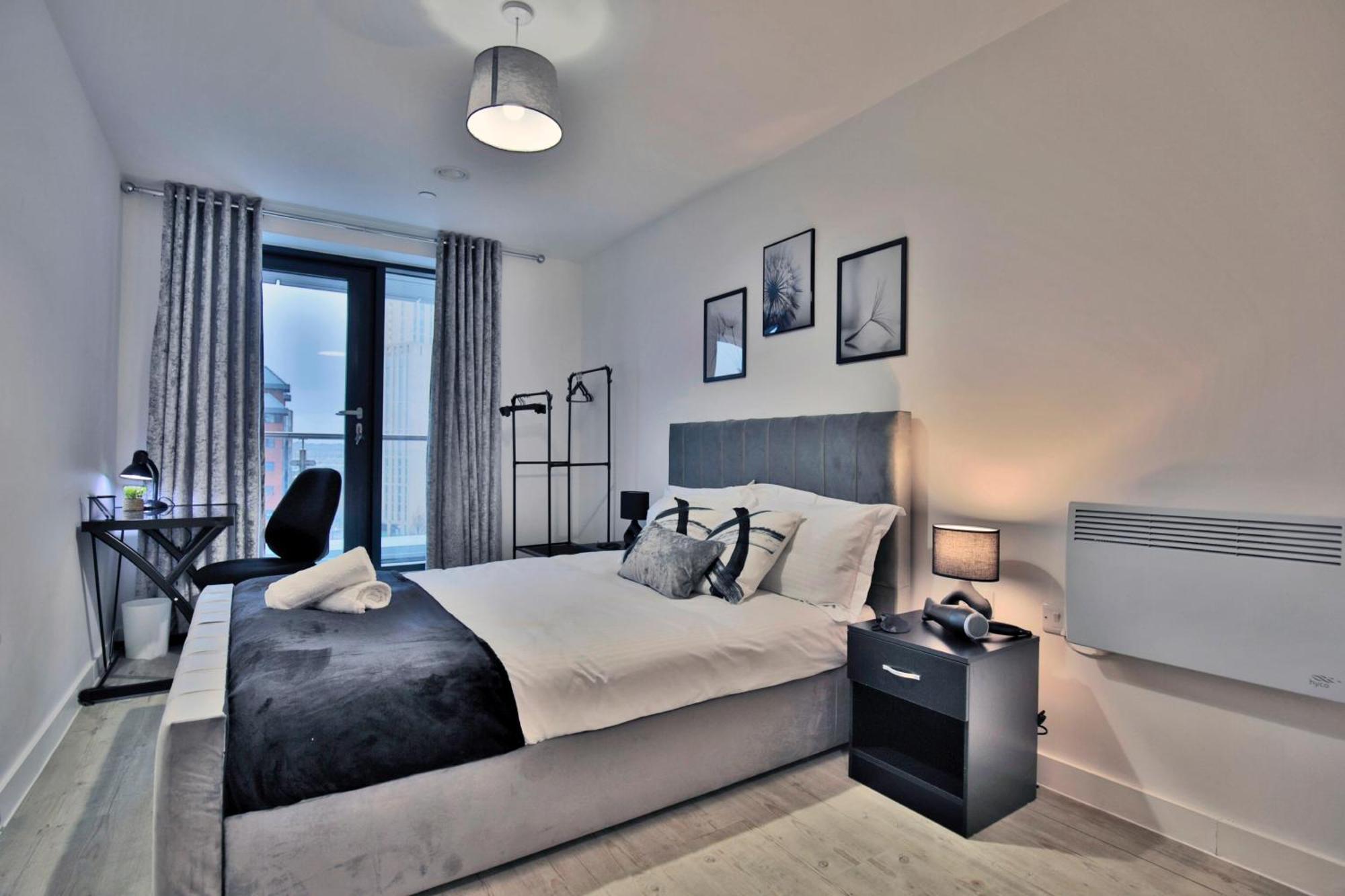 - 2-bed - Sleeps 4 - Wifi Apartment