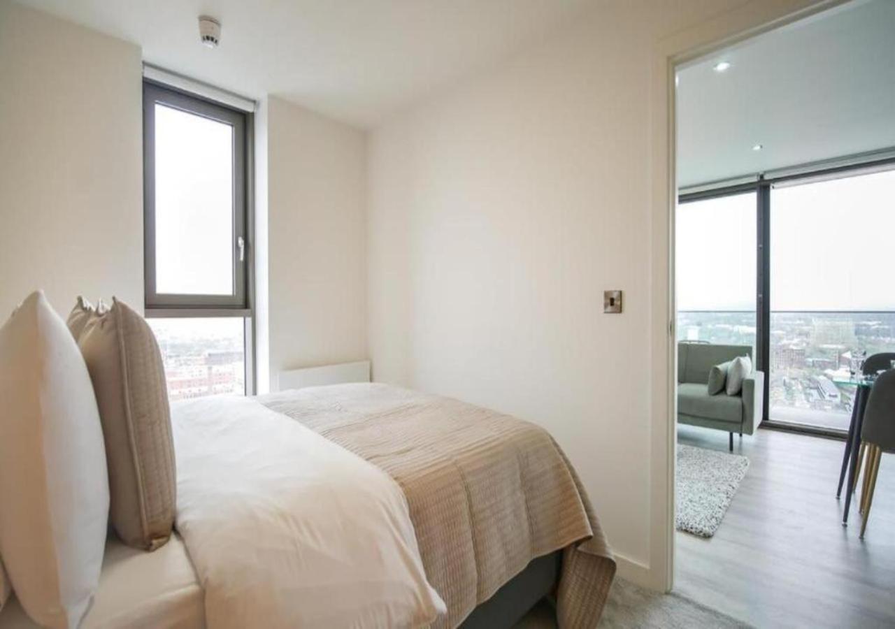 Appartement Skyline By The Heim Residences *