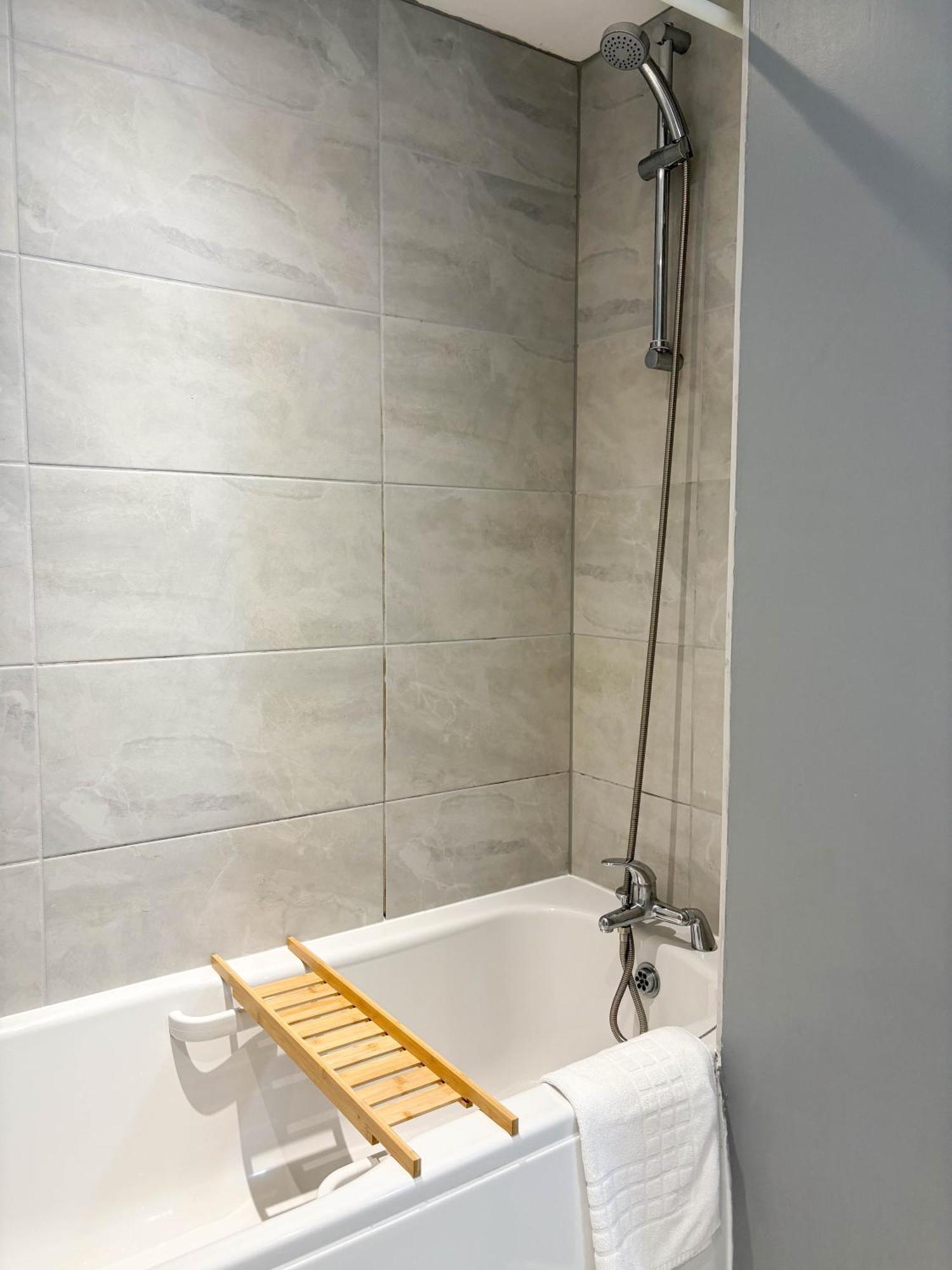 Spacious Centre 5 Guests Long Appartement Manchester
