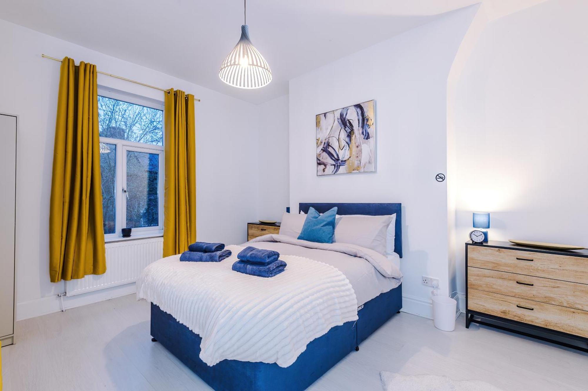 Free Parking, Games Room, Sleeps 7, *