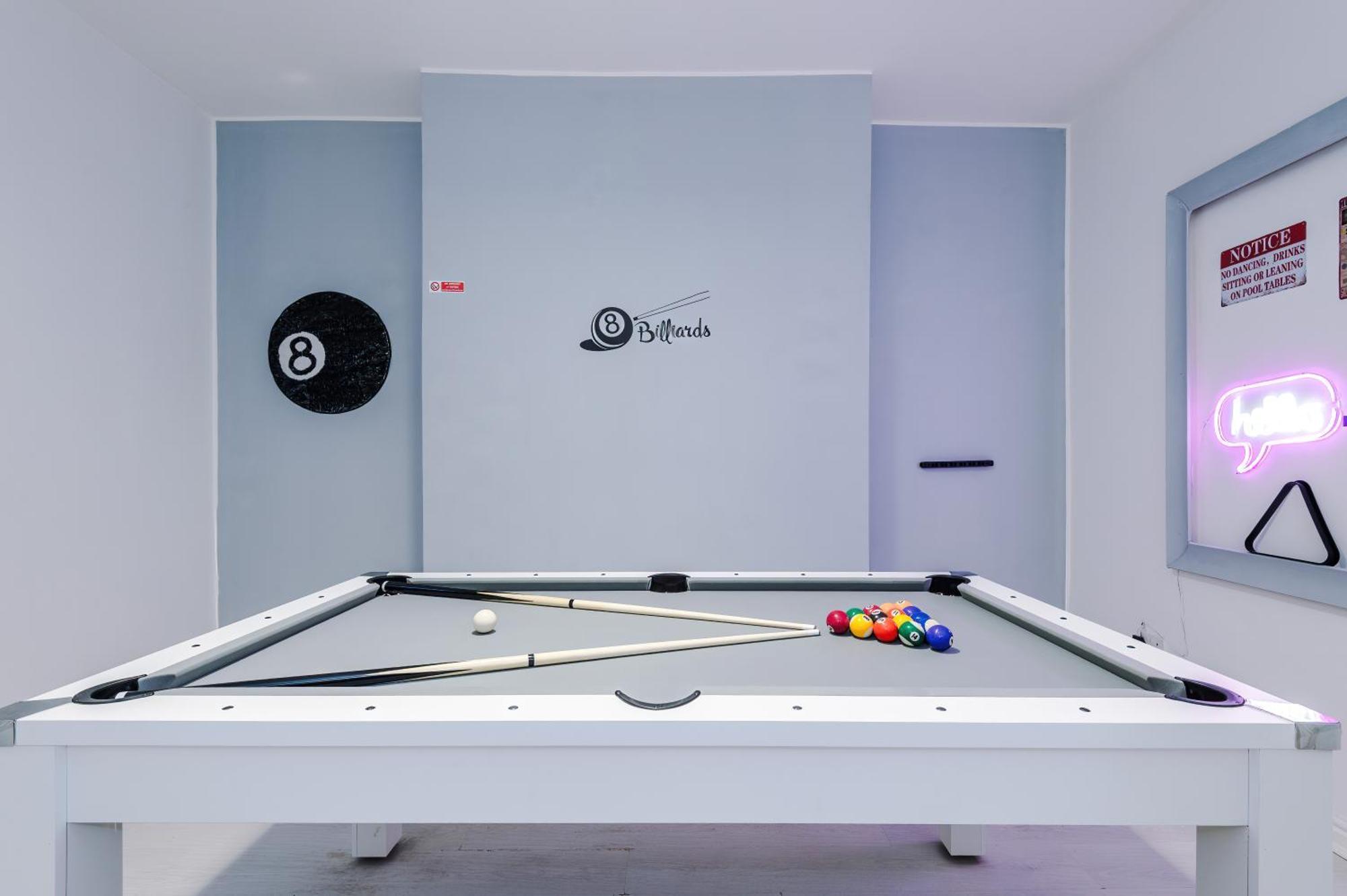 Holiday home Free Parking, Games Room, Sleeps 7,