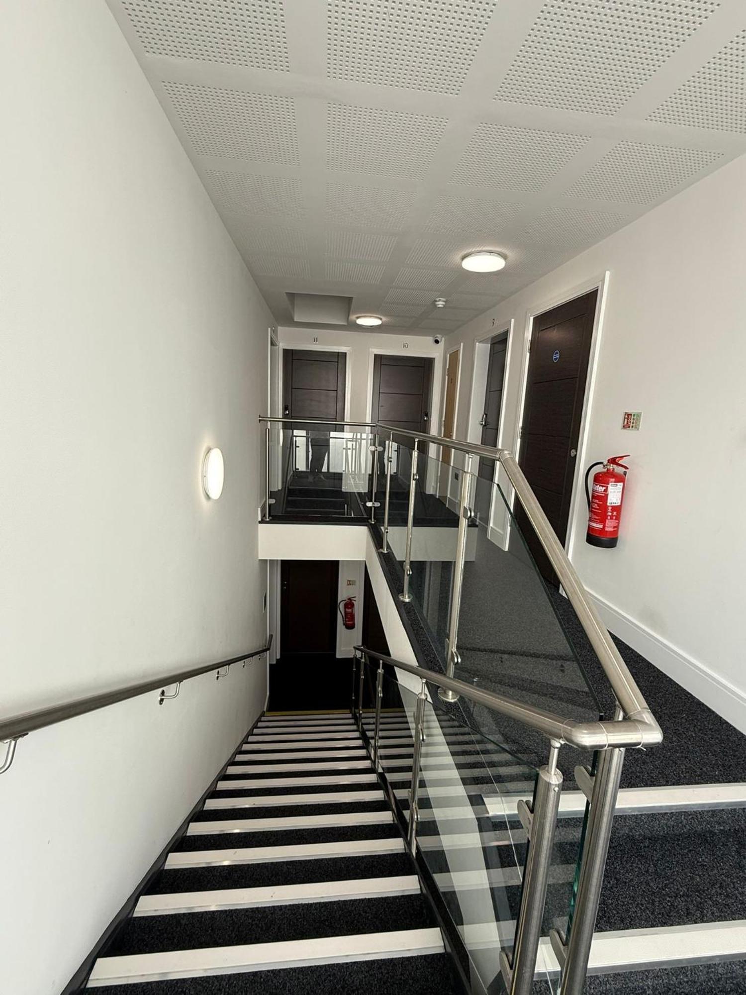 The Ashcroft Free Parking Aparthotel 4*