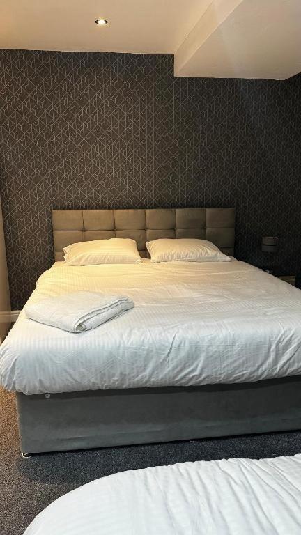 Oyo The Pleasant House Hotel Manchester