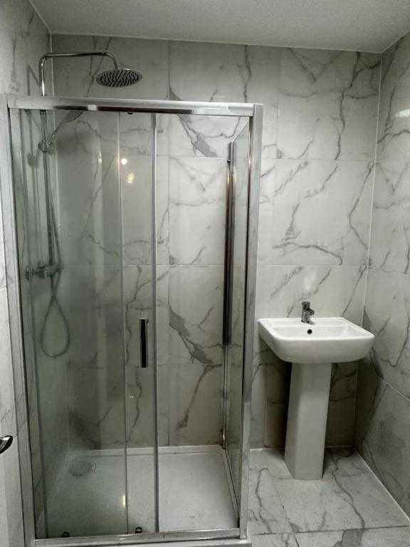Oyo Cheetham Hill 3*