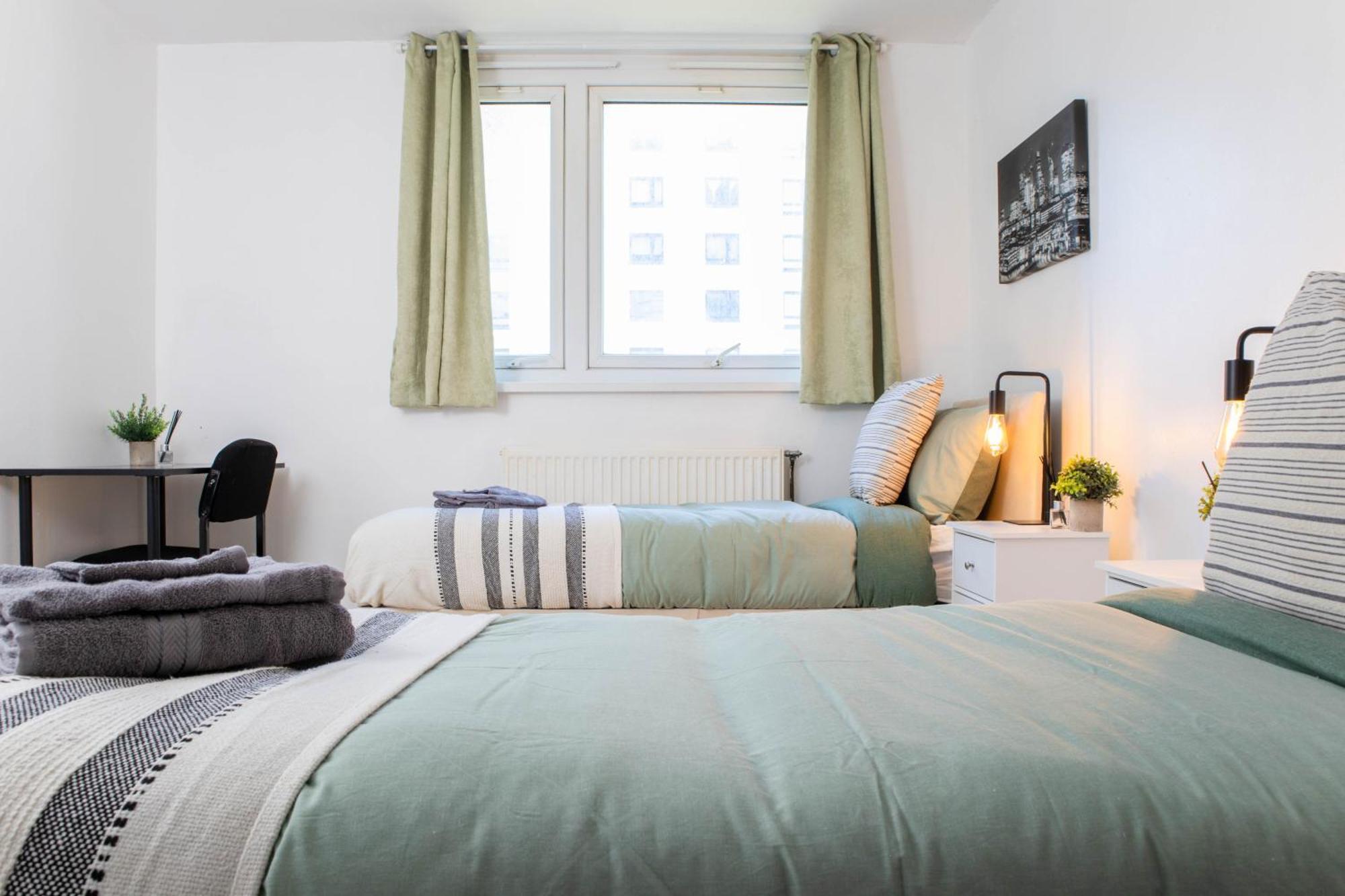Cozy Next To Ao Arena With Free Parking Apartment *