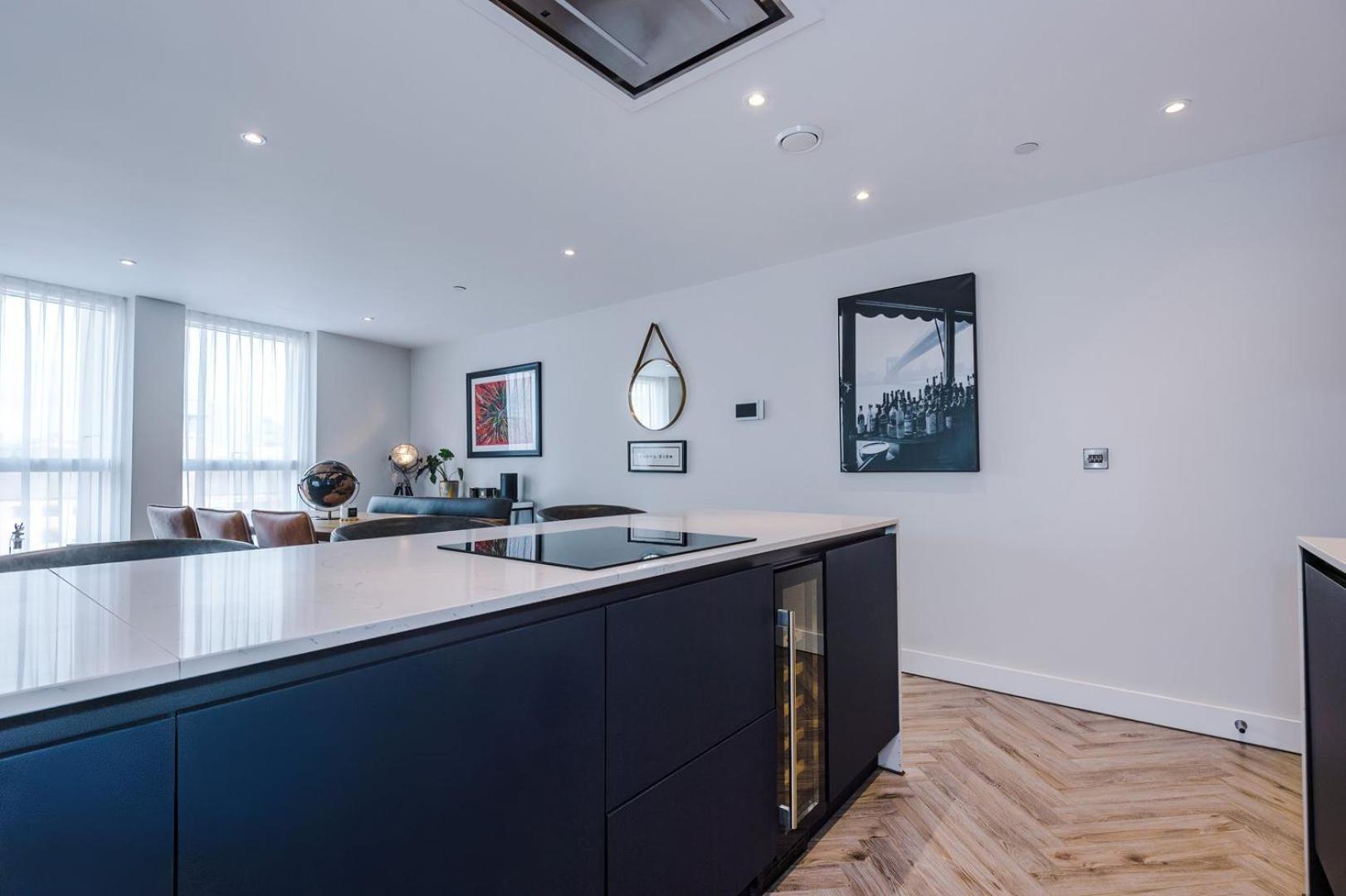 Cohost Partners Stylish Retreat With Views Apartment Manchester