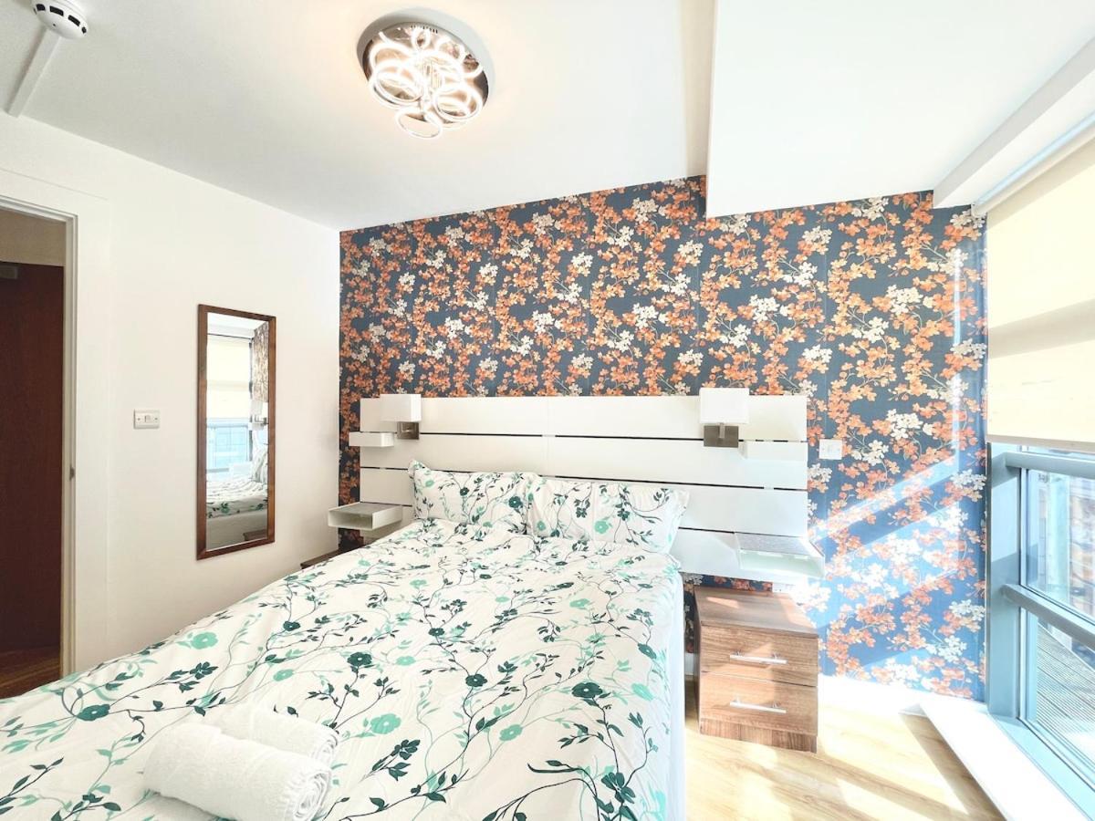 Centre Stylish One-bedroom Flat Apartment