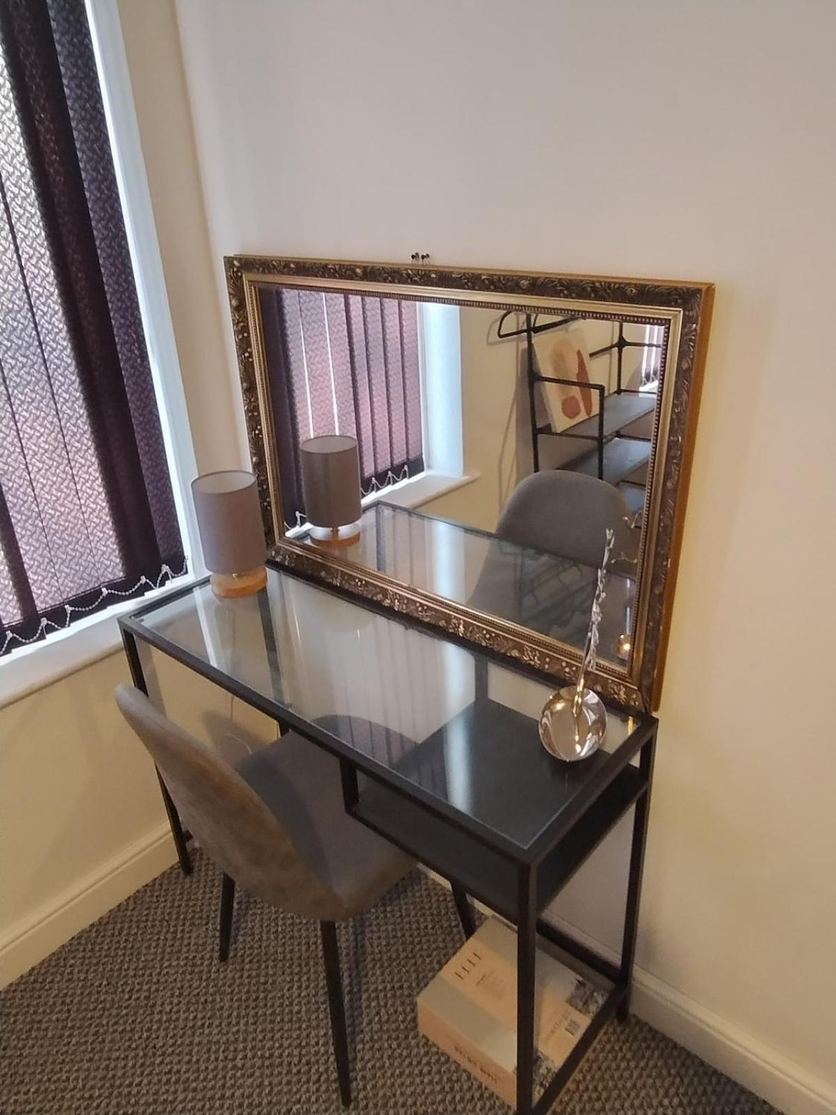 3br Sleeps 10 Walk To Alex Park Holiday home Manchester