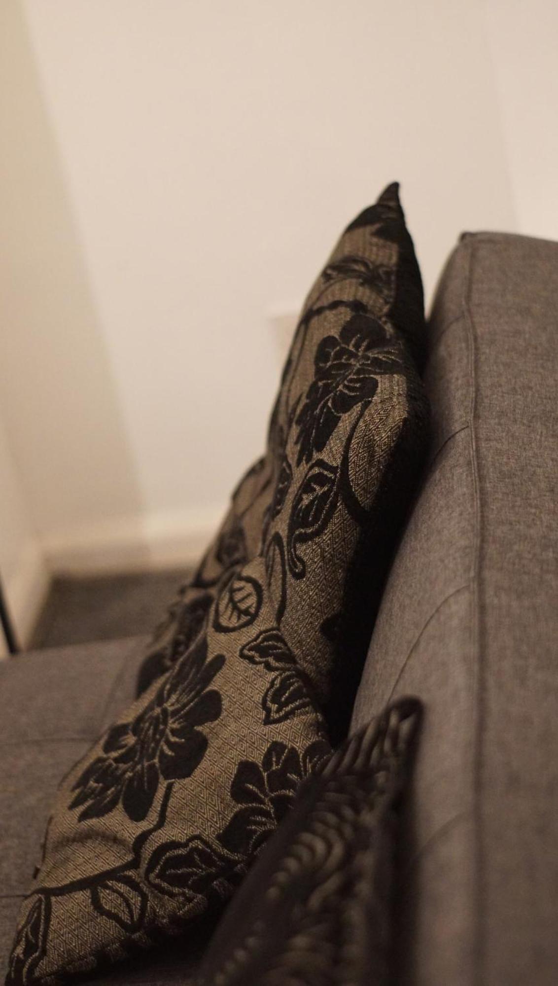 Stylish Close To Ethihad! Apartment *