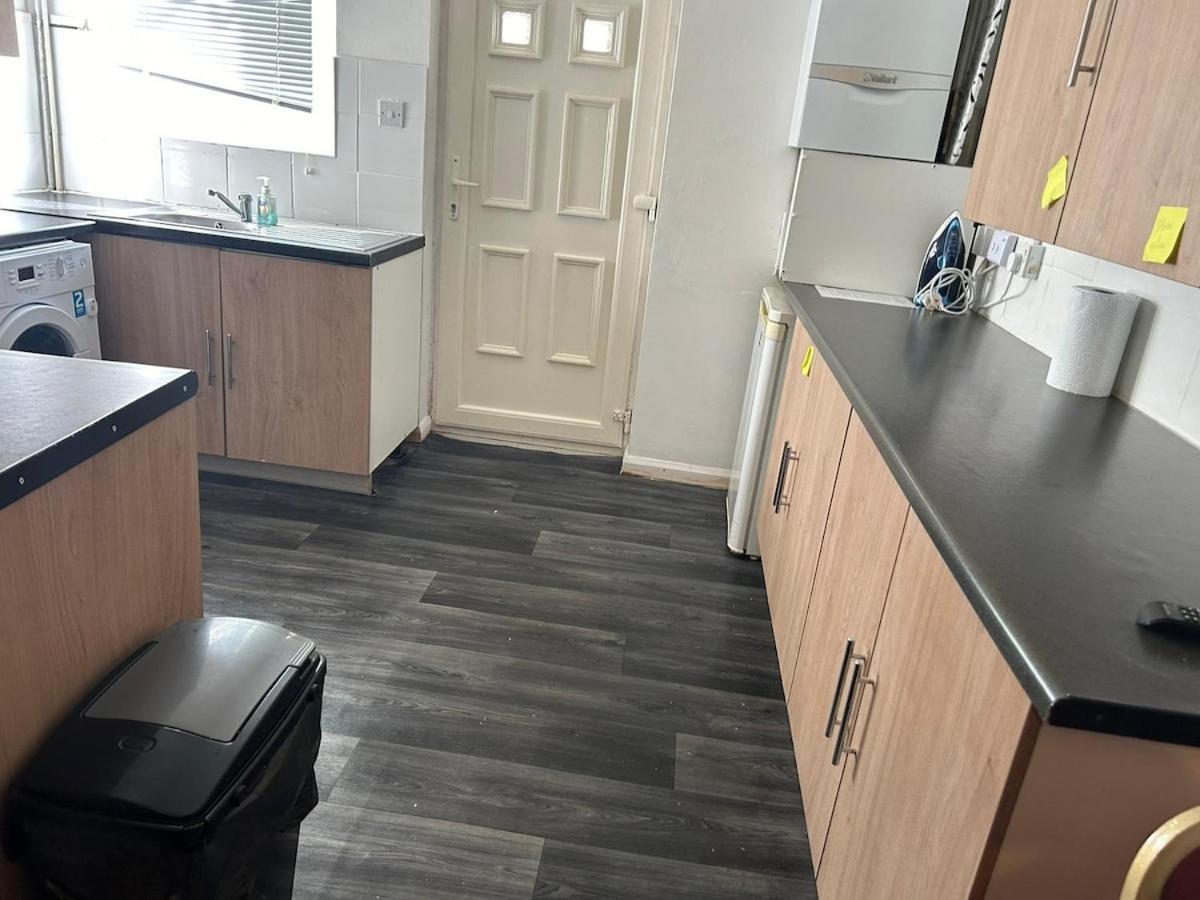 Stylish Close To Ethihad! Manchester